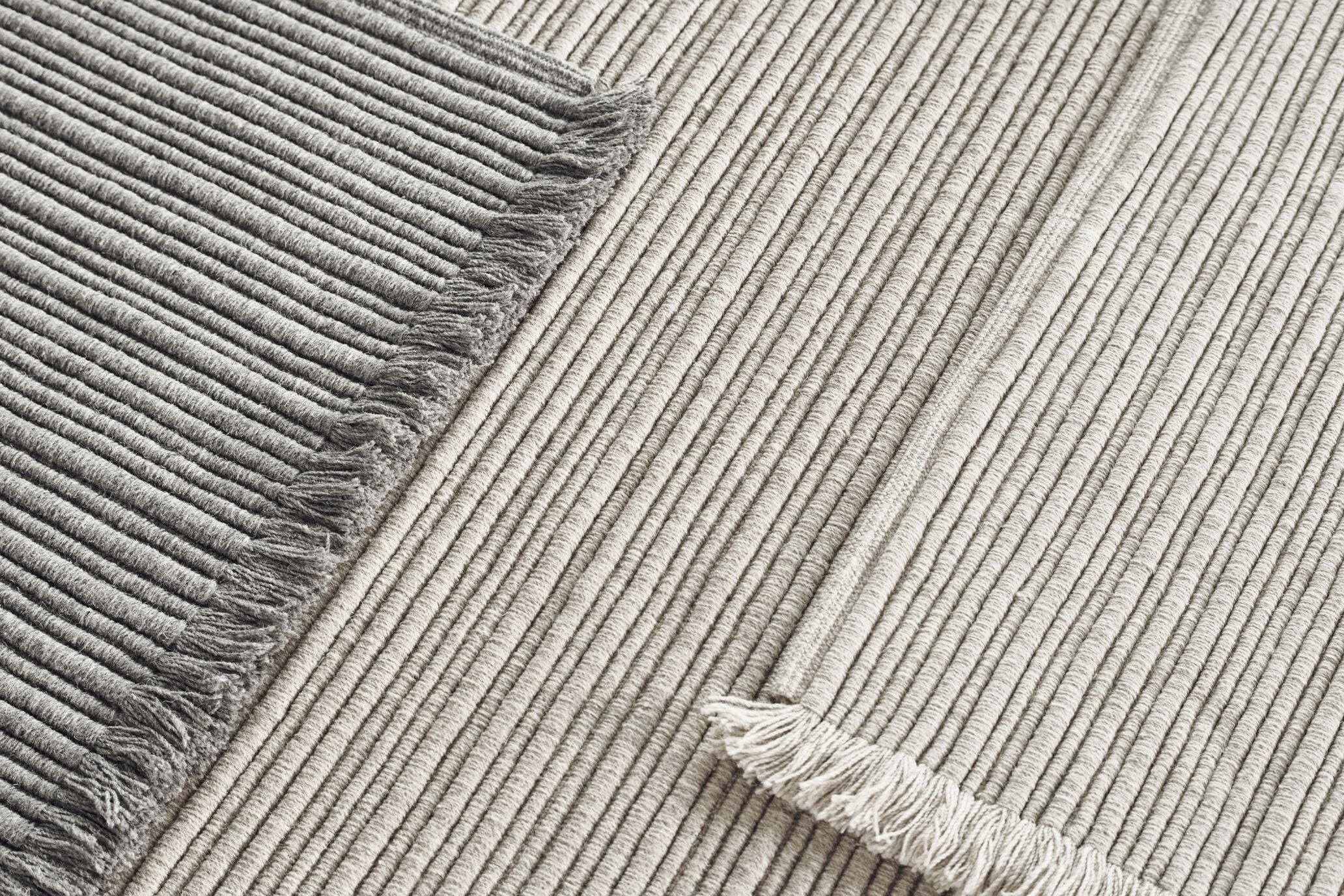 Koberec KELO světle šedý