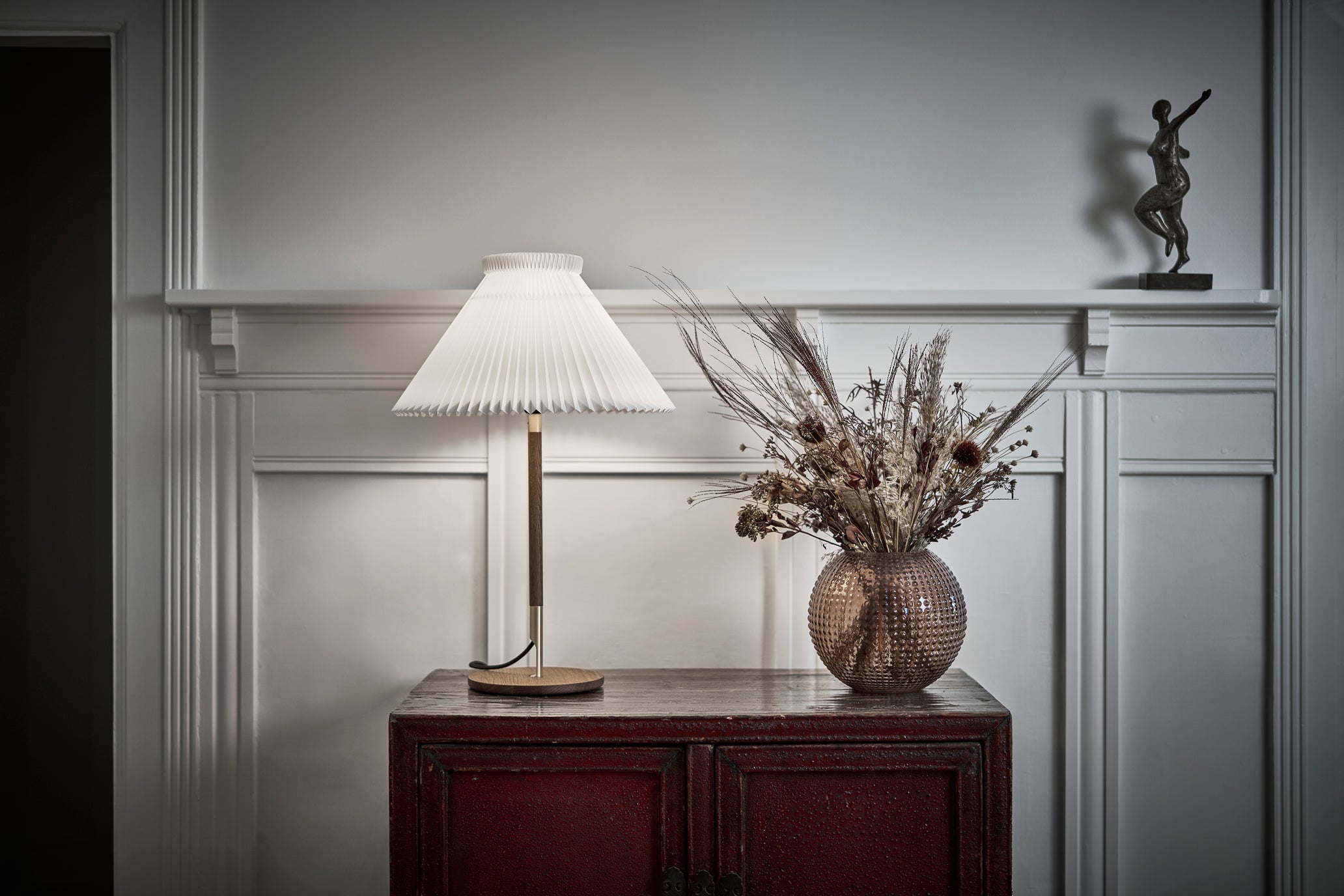 Table lamp MODEL 328 smoked oak