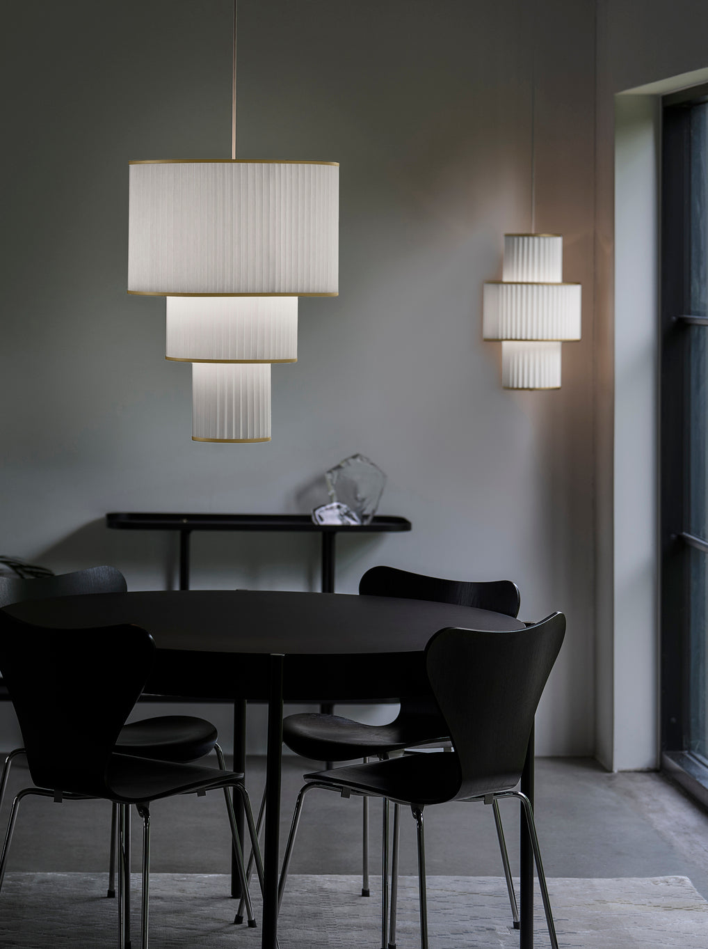 Lampa wisząca MODEL 112 PLIVELLO biały ze złotym – styl nowoczesny