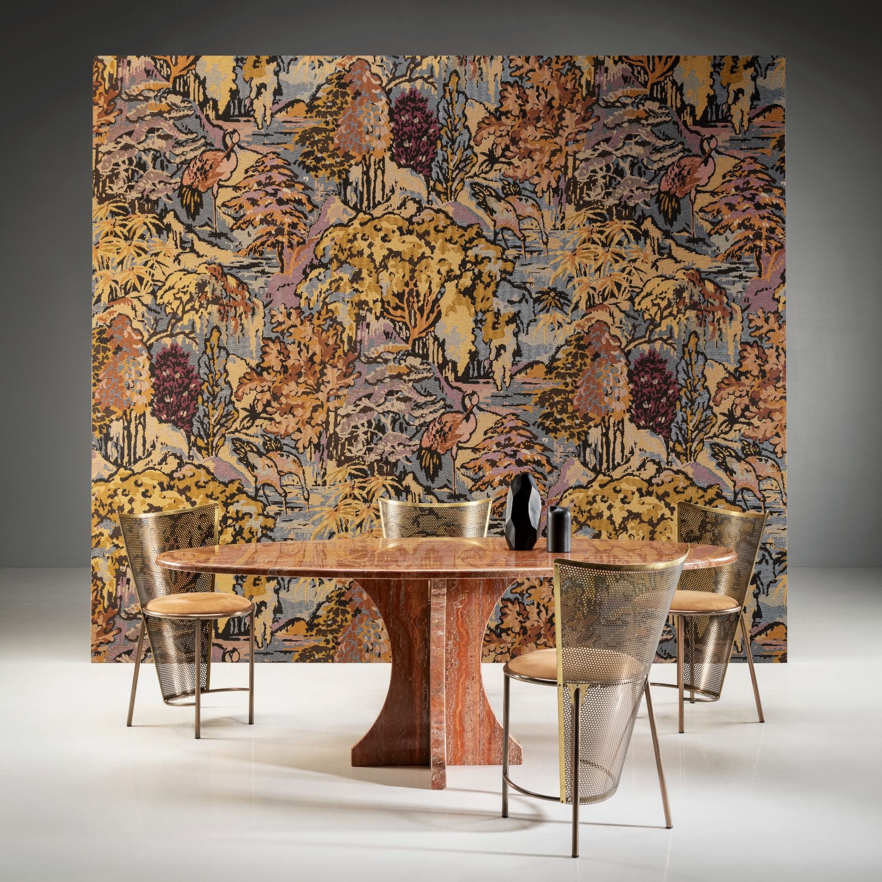 Textile wallpaper with a plant and animal motif RIVERBANK gold with orange