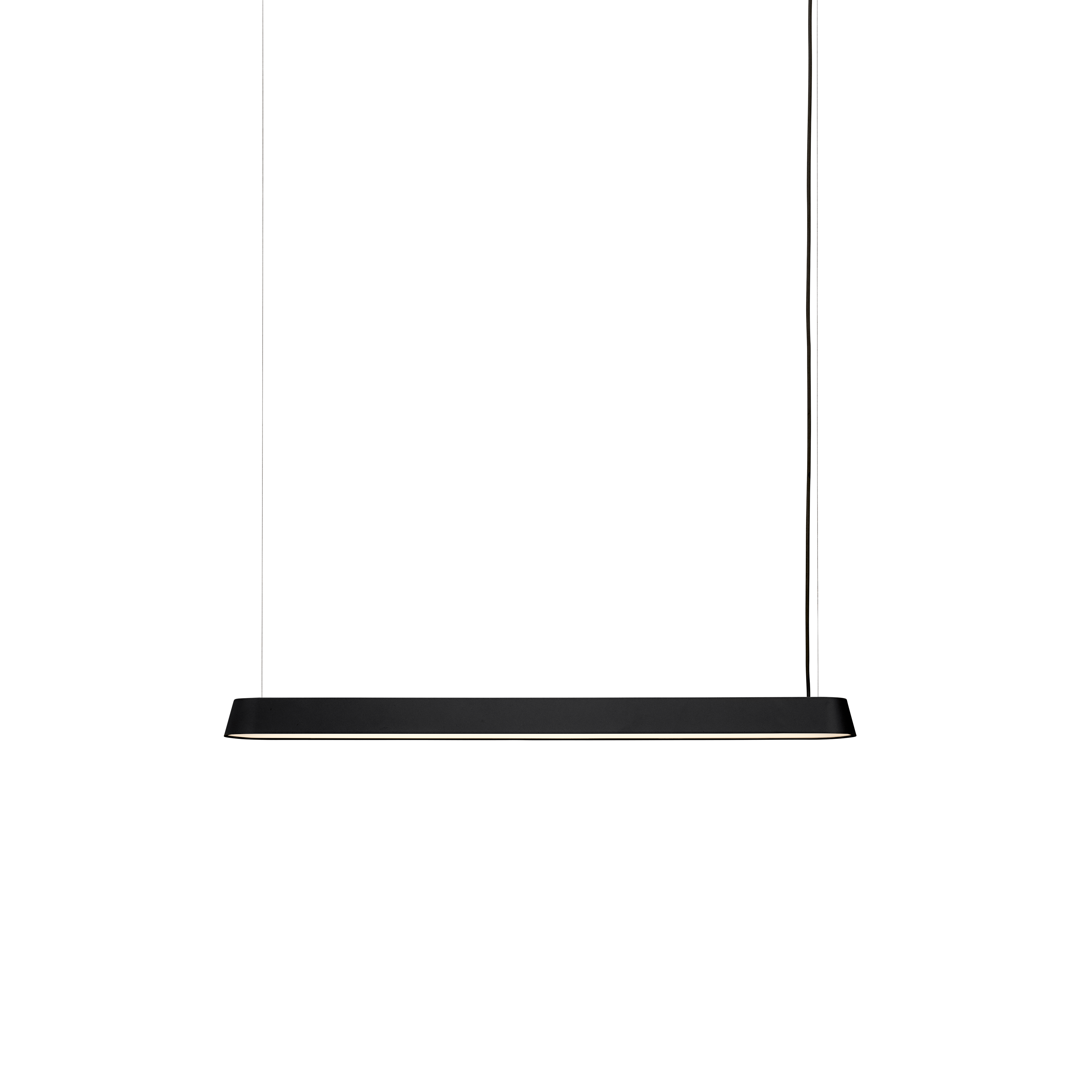 Závěsná lampa LINEAR černá