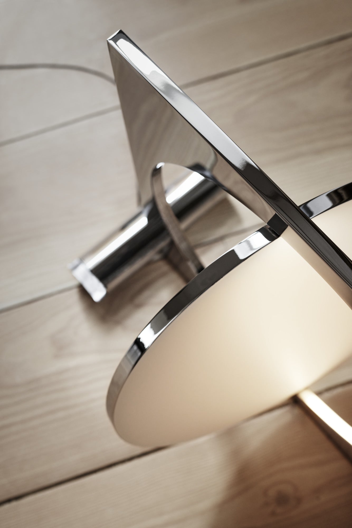 Stojací lampa MOONSETTER chromovaná