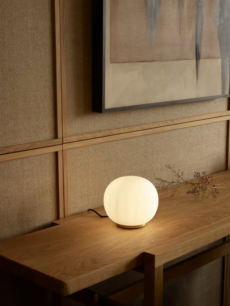 Stolní lampa LITA mosazná