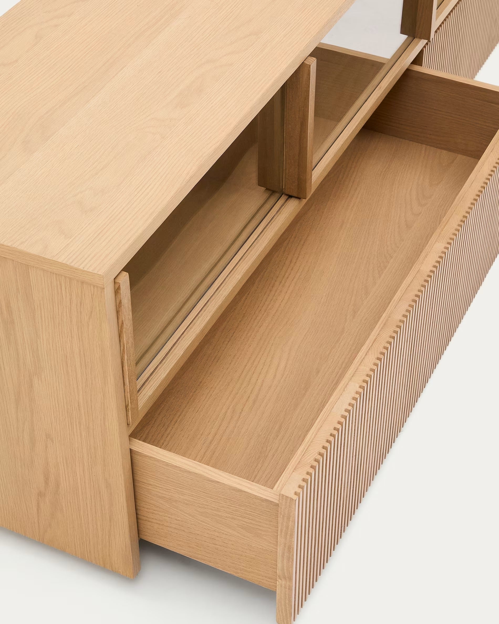 HELVINE oak veneer TV cabinet with two drawers