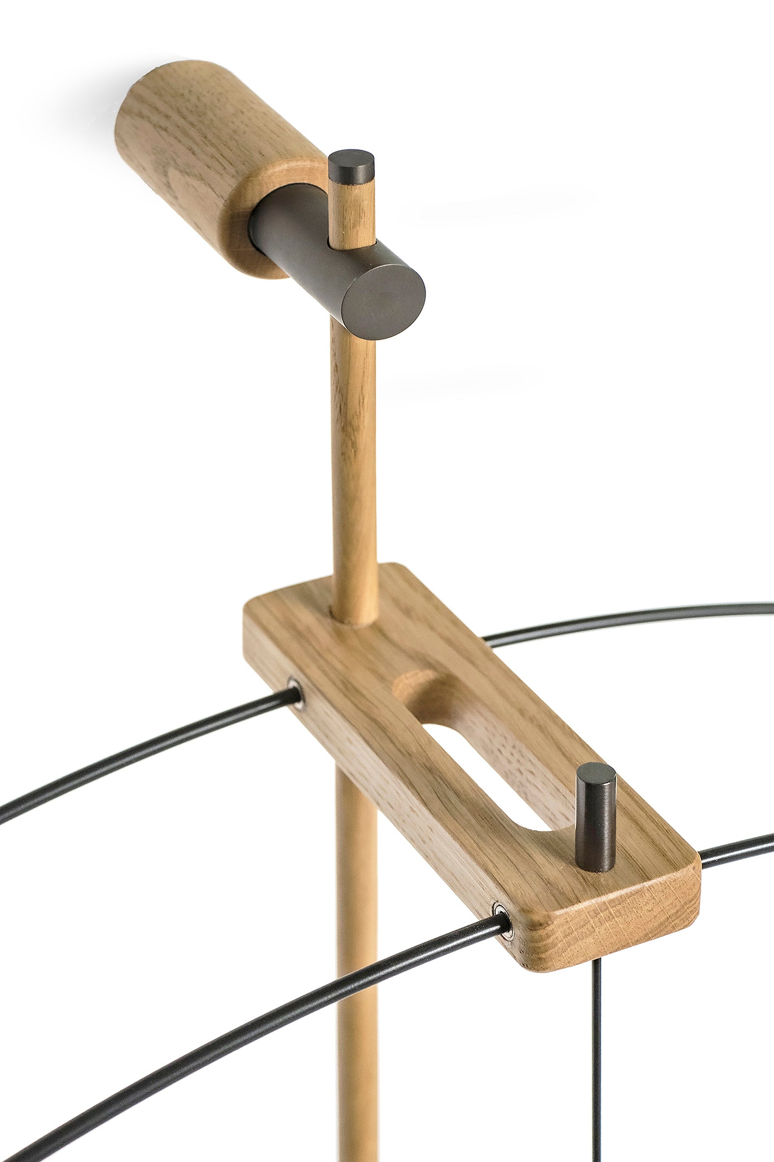 Nástěnné hodiny MINI BARCELONA PREMIUM dubové dřevo s černým povrchem