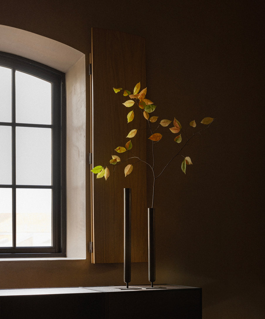 Váza STANCE bronzová mosaz