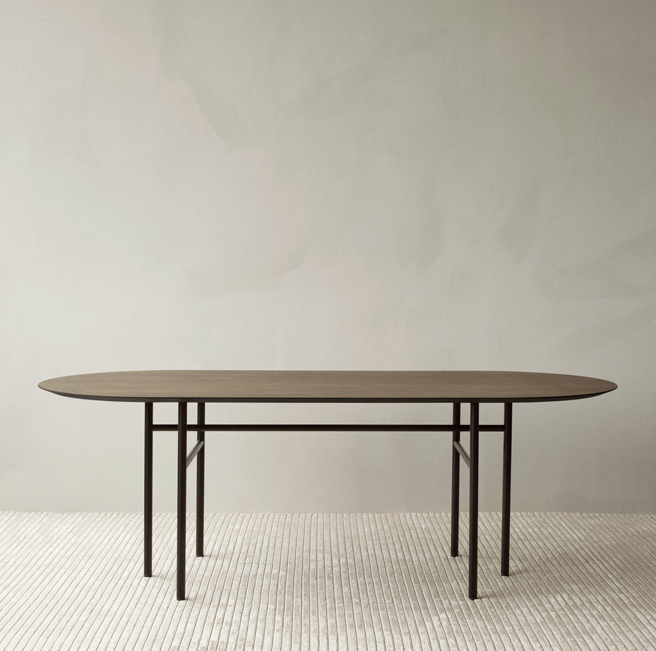 SNAREGADE dark oak veneer oval table