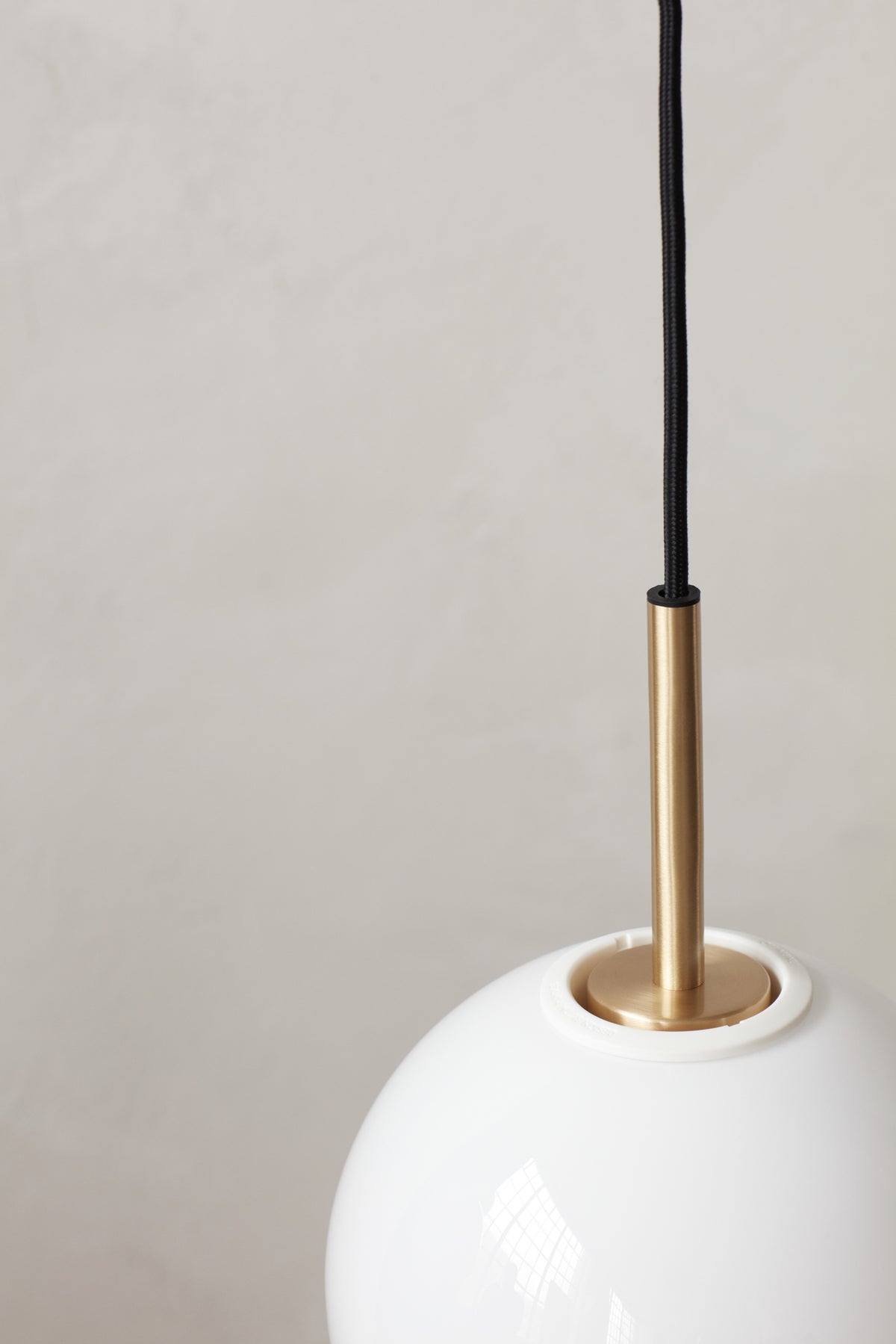 Lampa wisząca TR BULB czarny, marka Audo Copenhagen