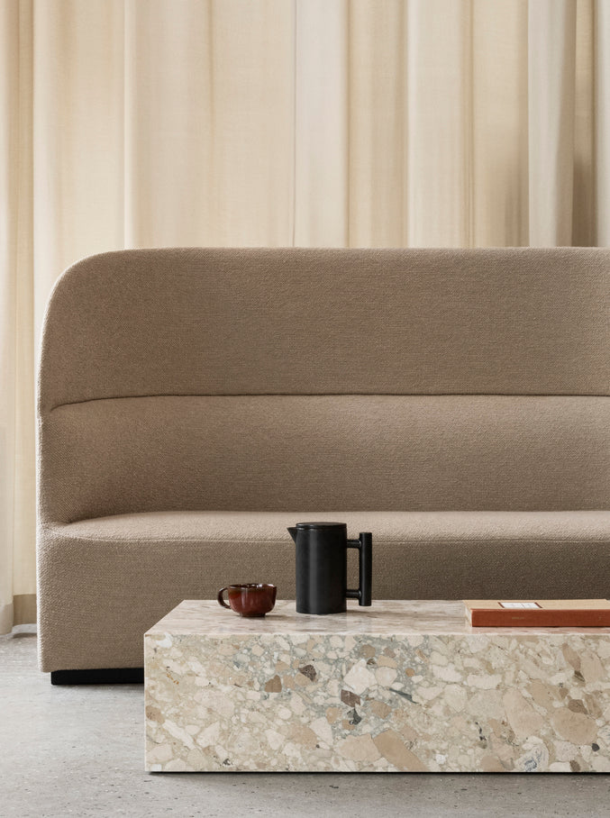 Sofa s vysokým opěradlem TEAROOM hořčicová