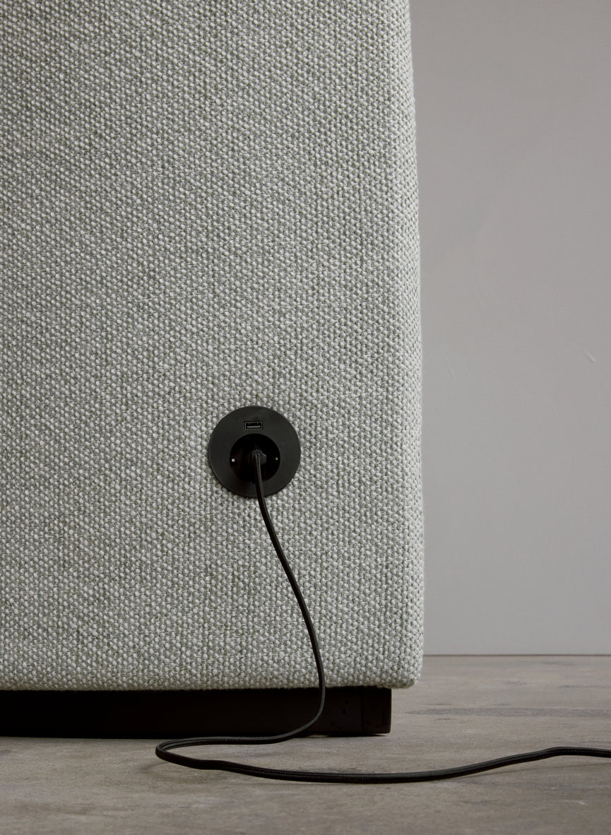 Sofa s vysokým opěradlem TEAROOM hořčicová