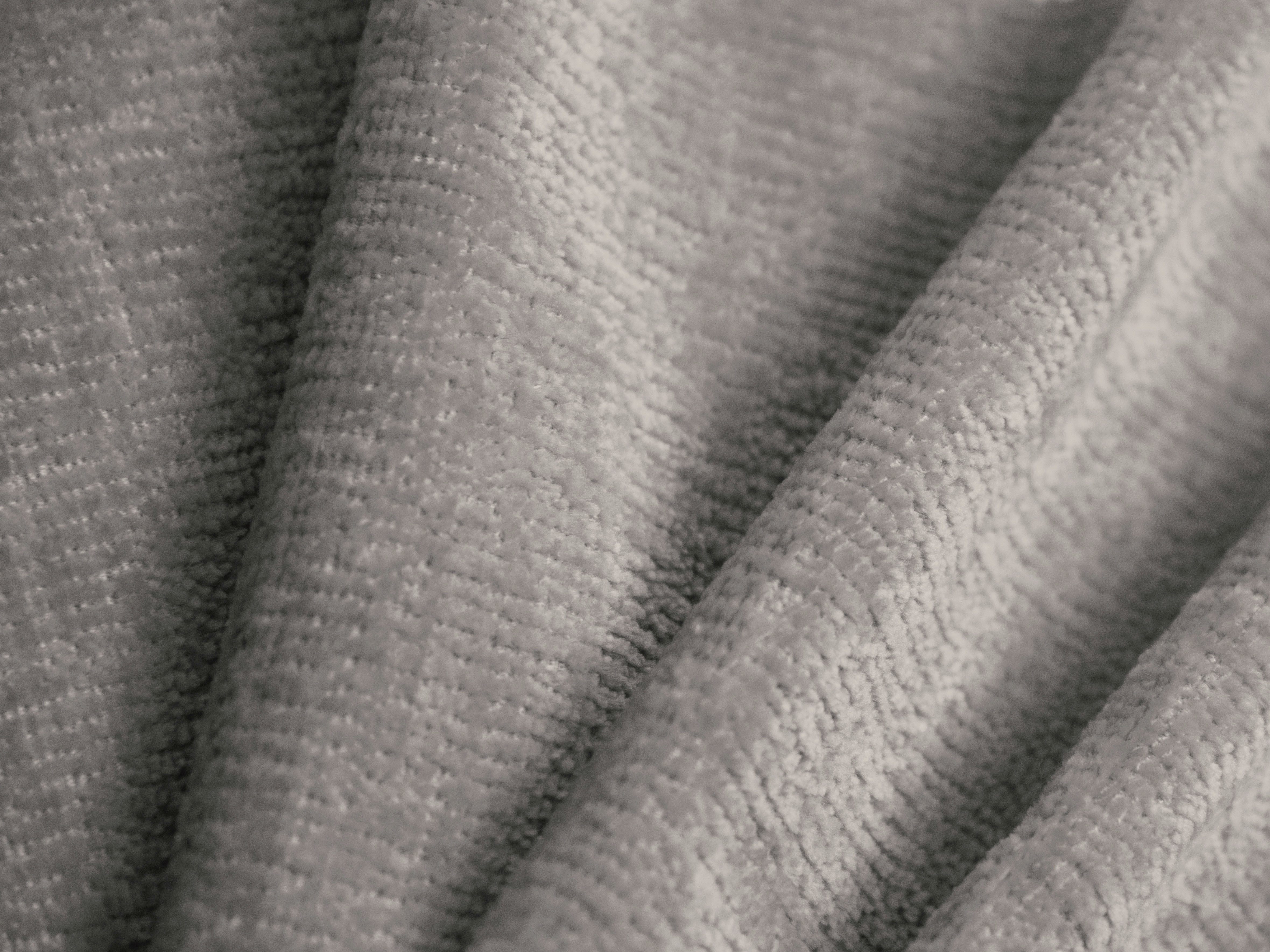 SOLANGE bed light gray chenille