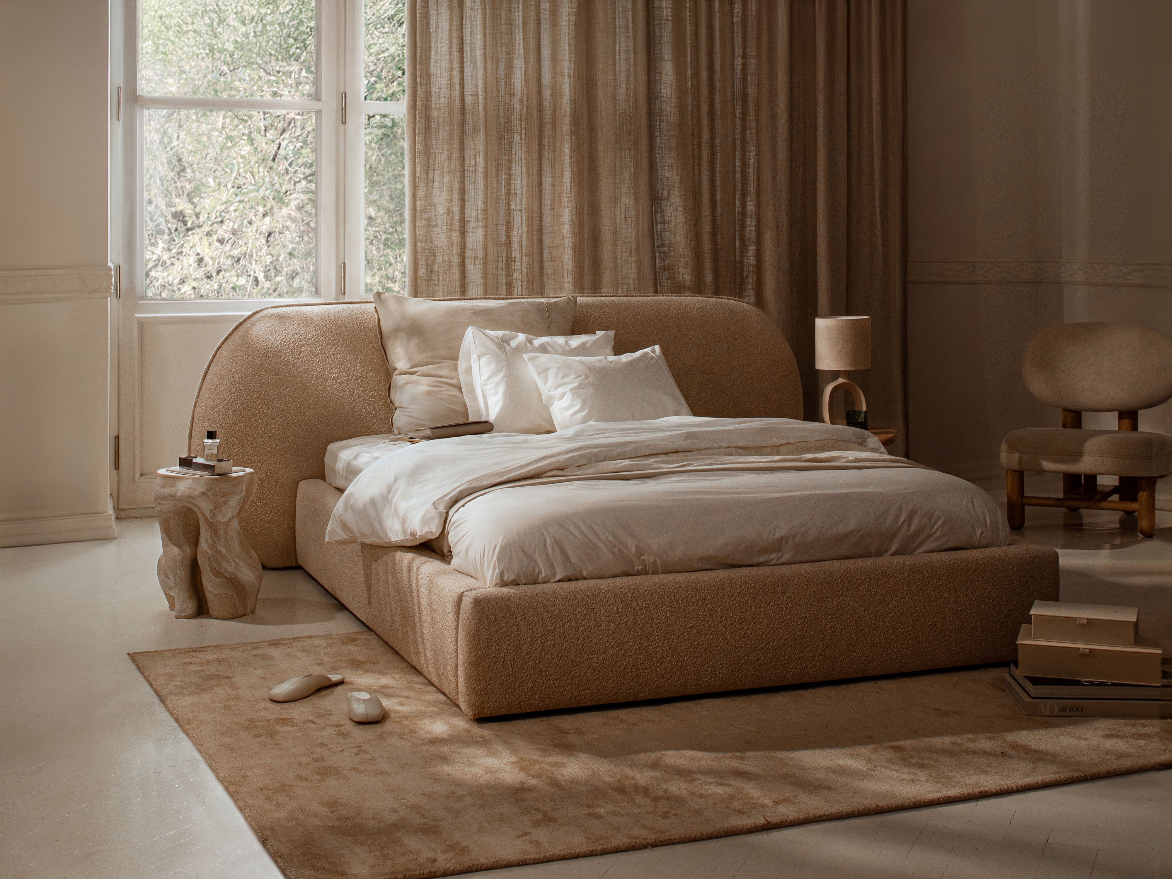 Velvet Bed OVALO Almond Beige