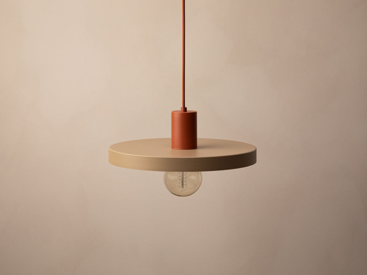 Lampa wisząca ORI ceglasty i piaskowy – ujęcie 3
