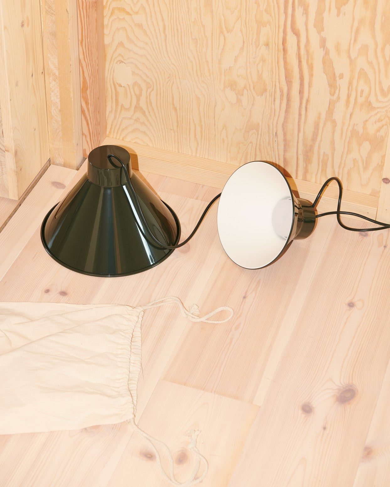 Závěsná lampa TOP tmavě zelená