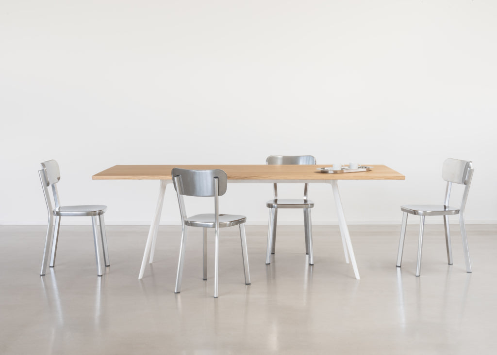 BAGUETTE table with a white aluminum base