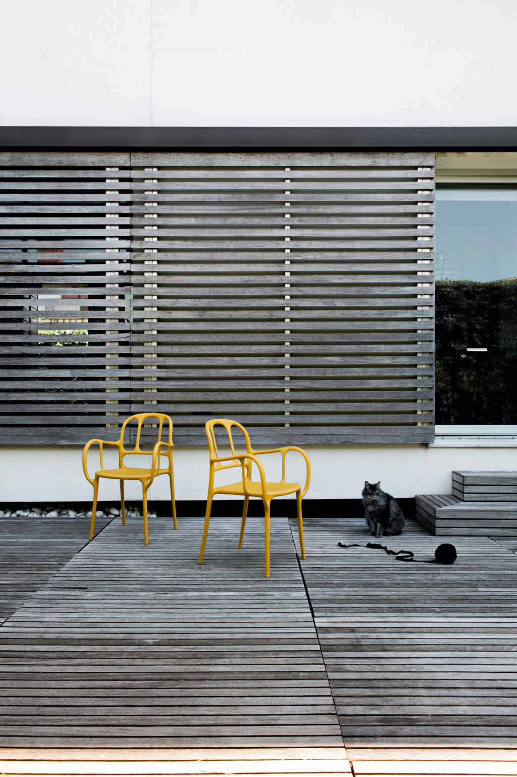 MILA burgundy outdoor chair