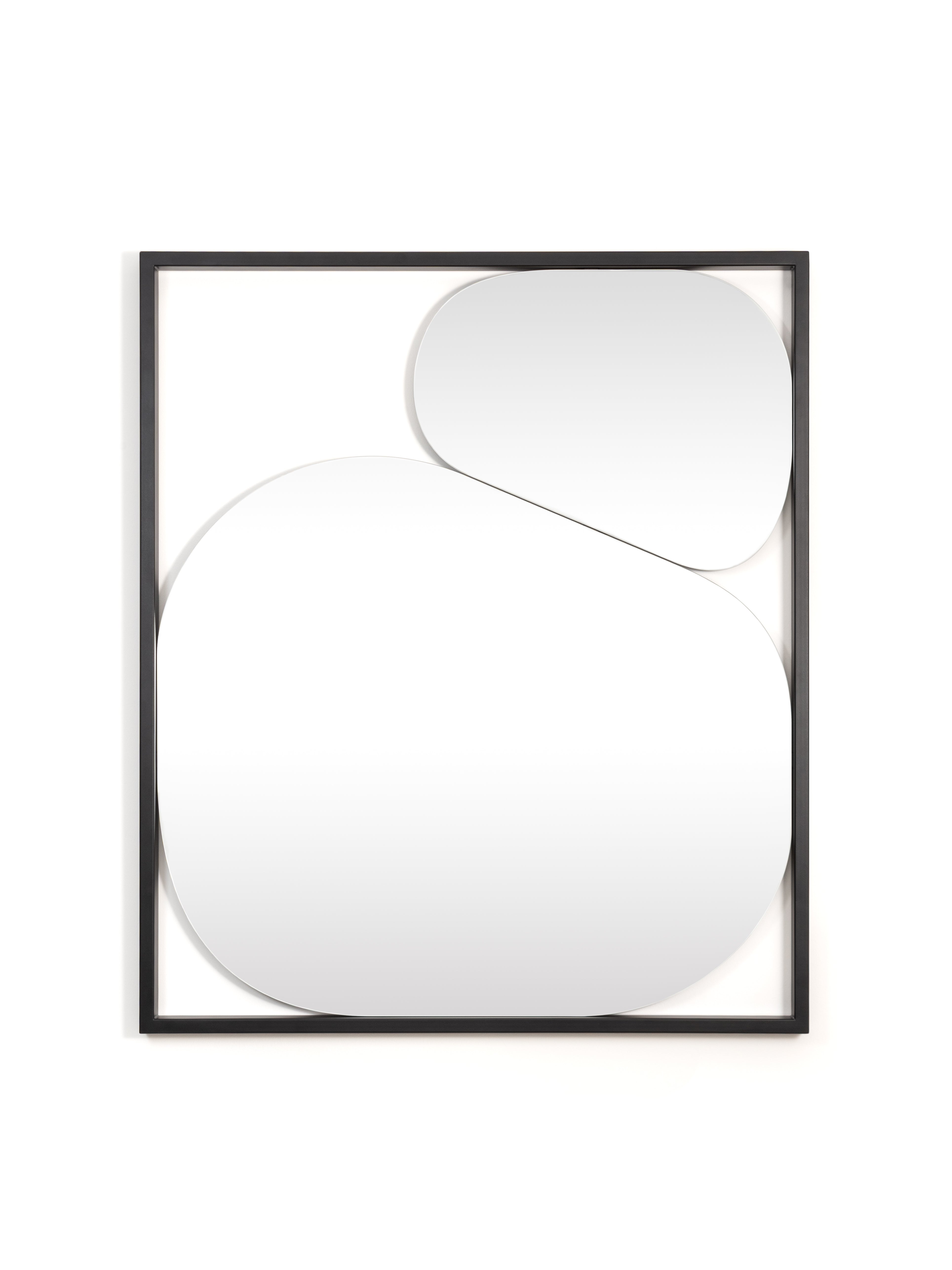 MORPHED black wall mirror