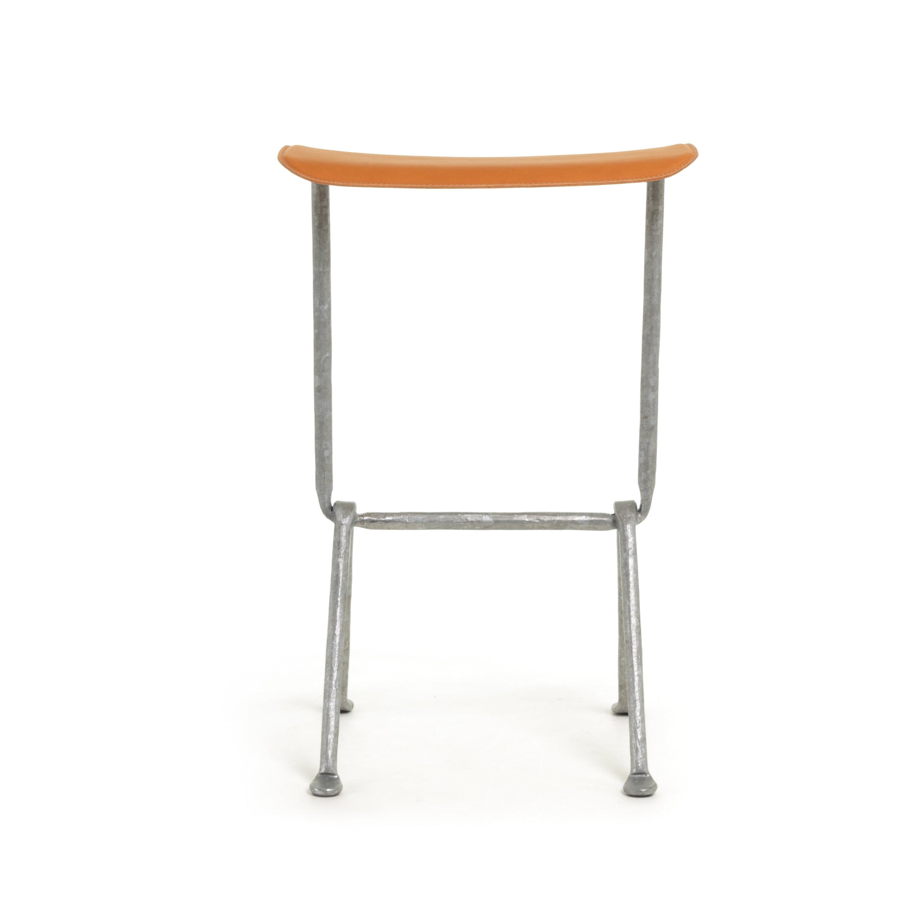 OFFICINA bar stool with a metal base and cognac leather seat