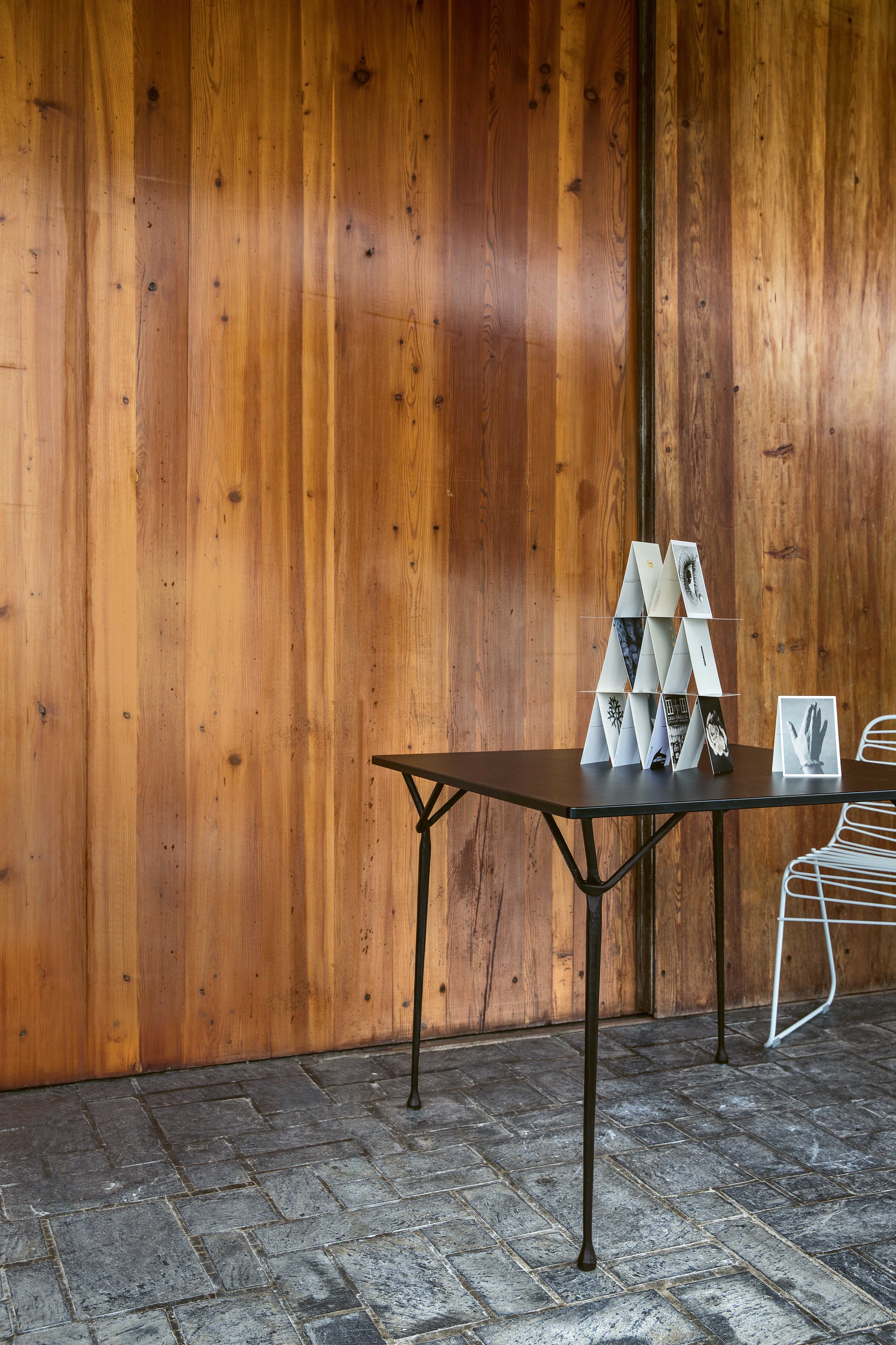 OFFICINA BISTROT desk in walnut wood with an anthracite base