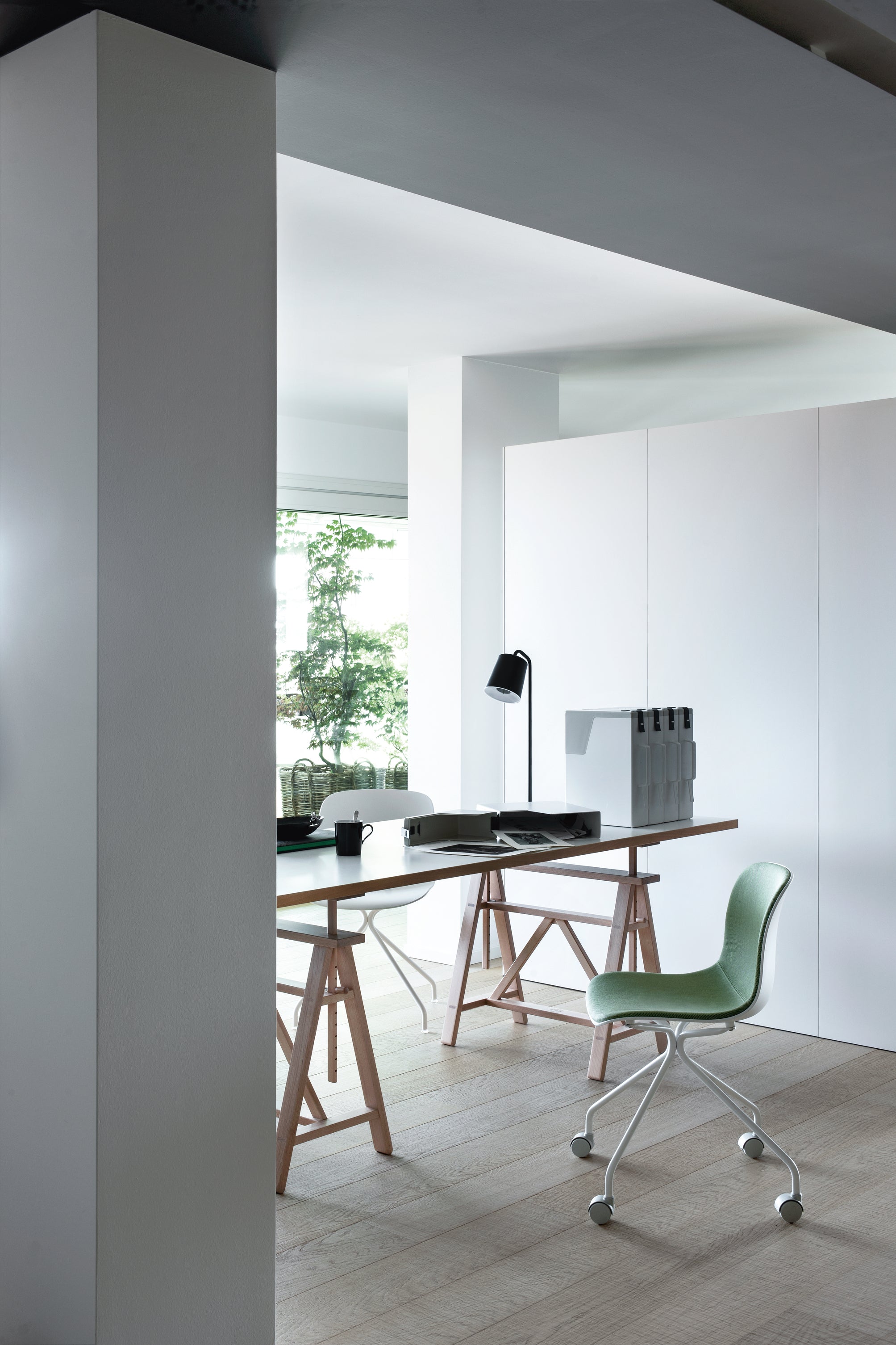 TROY orange office chair