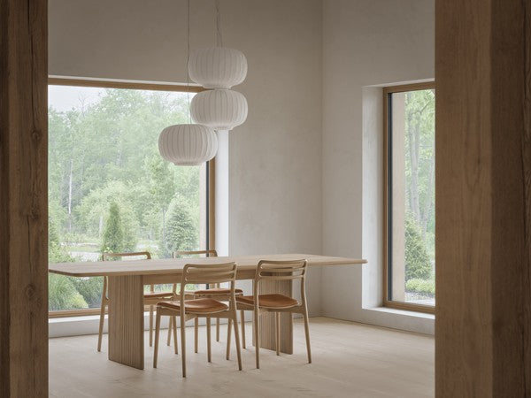Stůl CABIN šedý vápenec s jasnou dubovou základnou