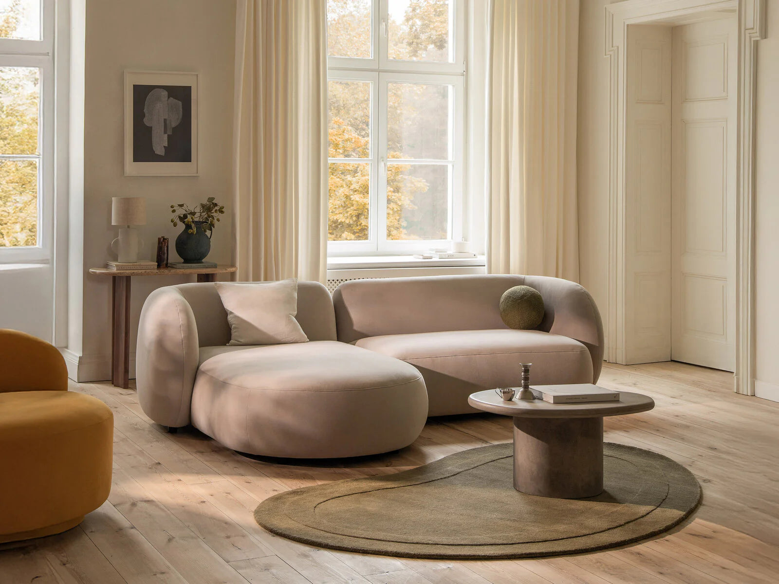 Sofa pro 4 osoby sametová KATE královská modrá