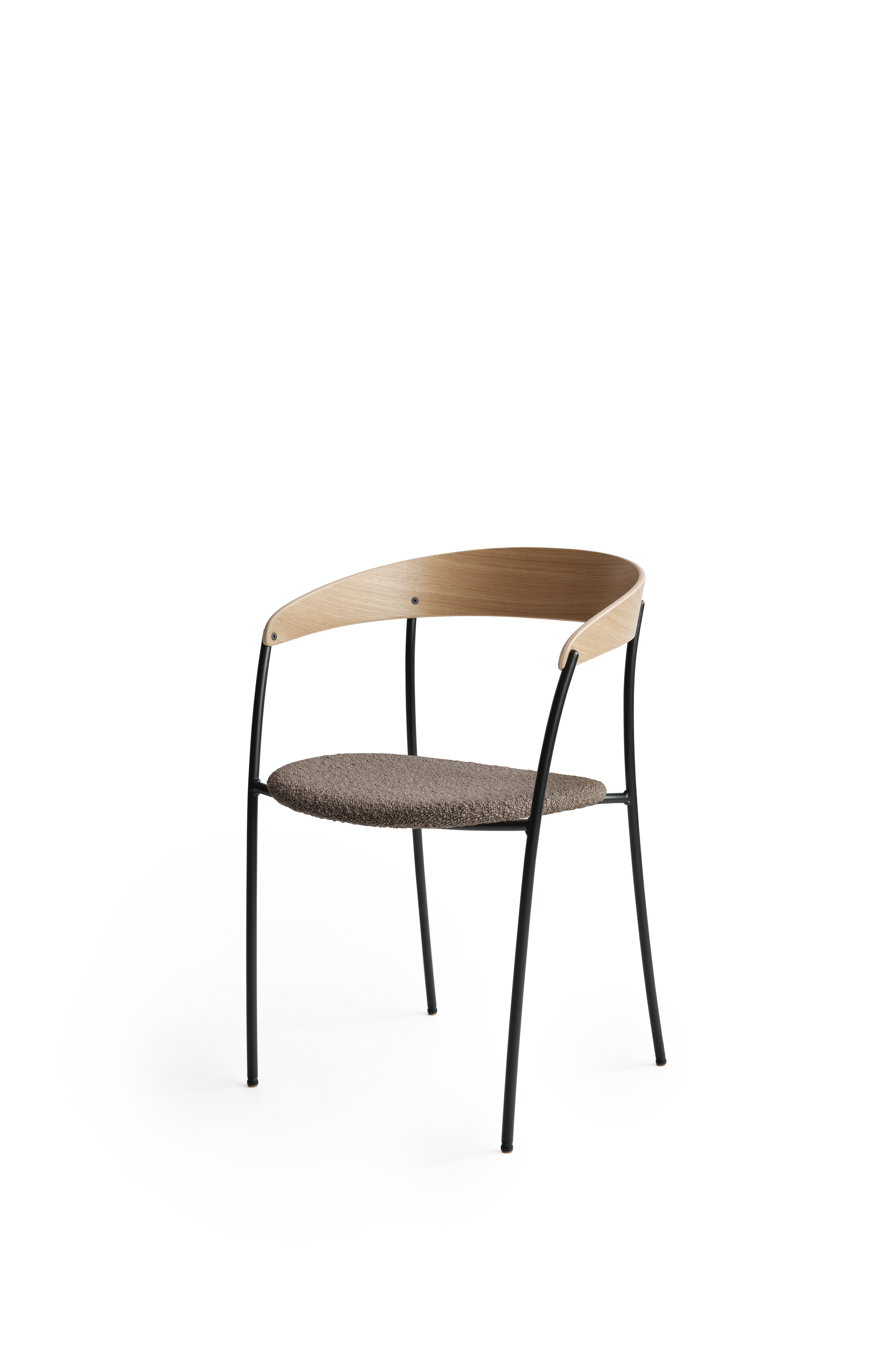 A chair with MISSING AREPHOUSTERS UPHOLSTEMED WITH Oak Veneer