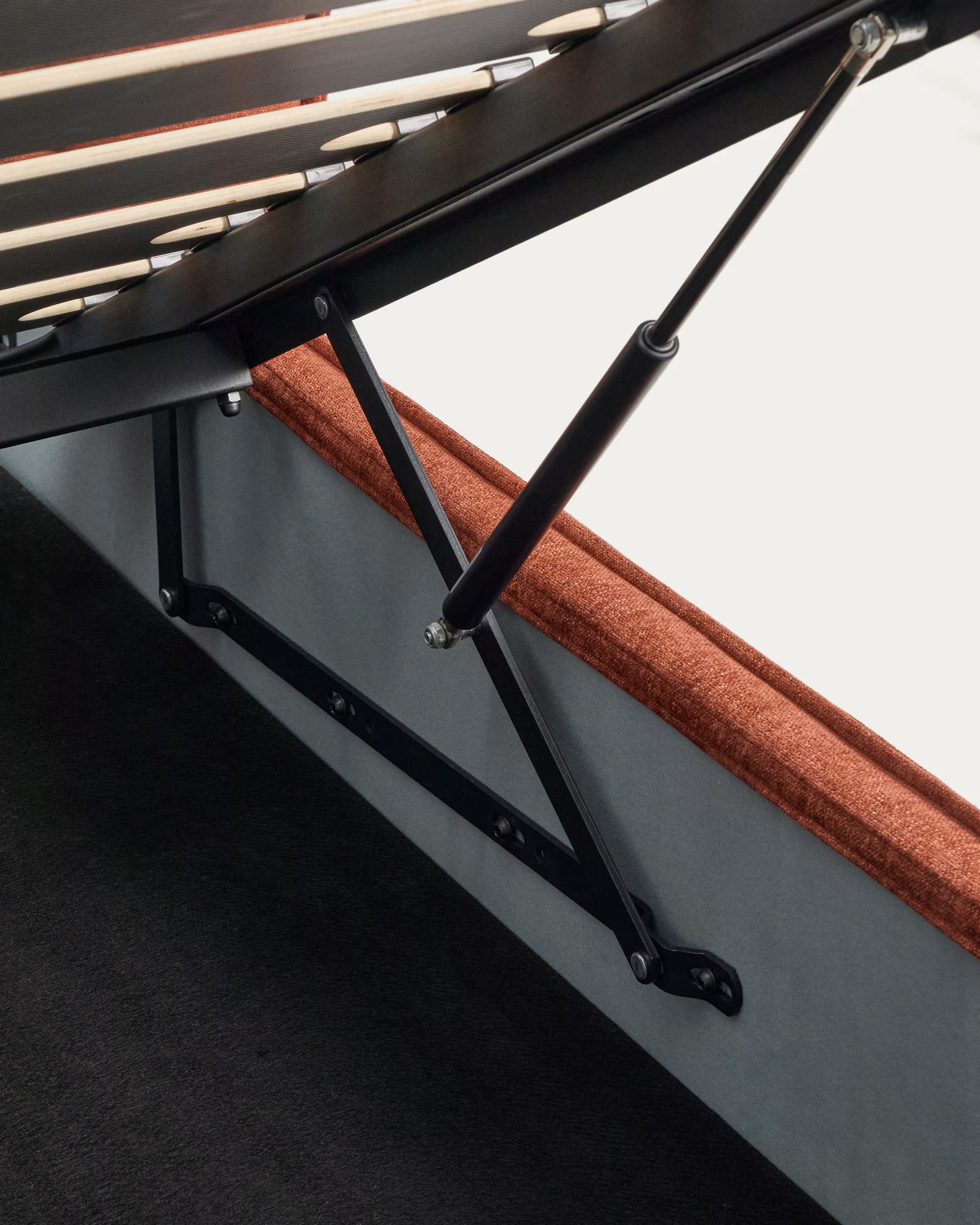 ARVIAN bed with storage for bedding, brick chenille