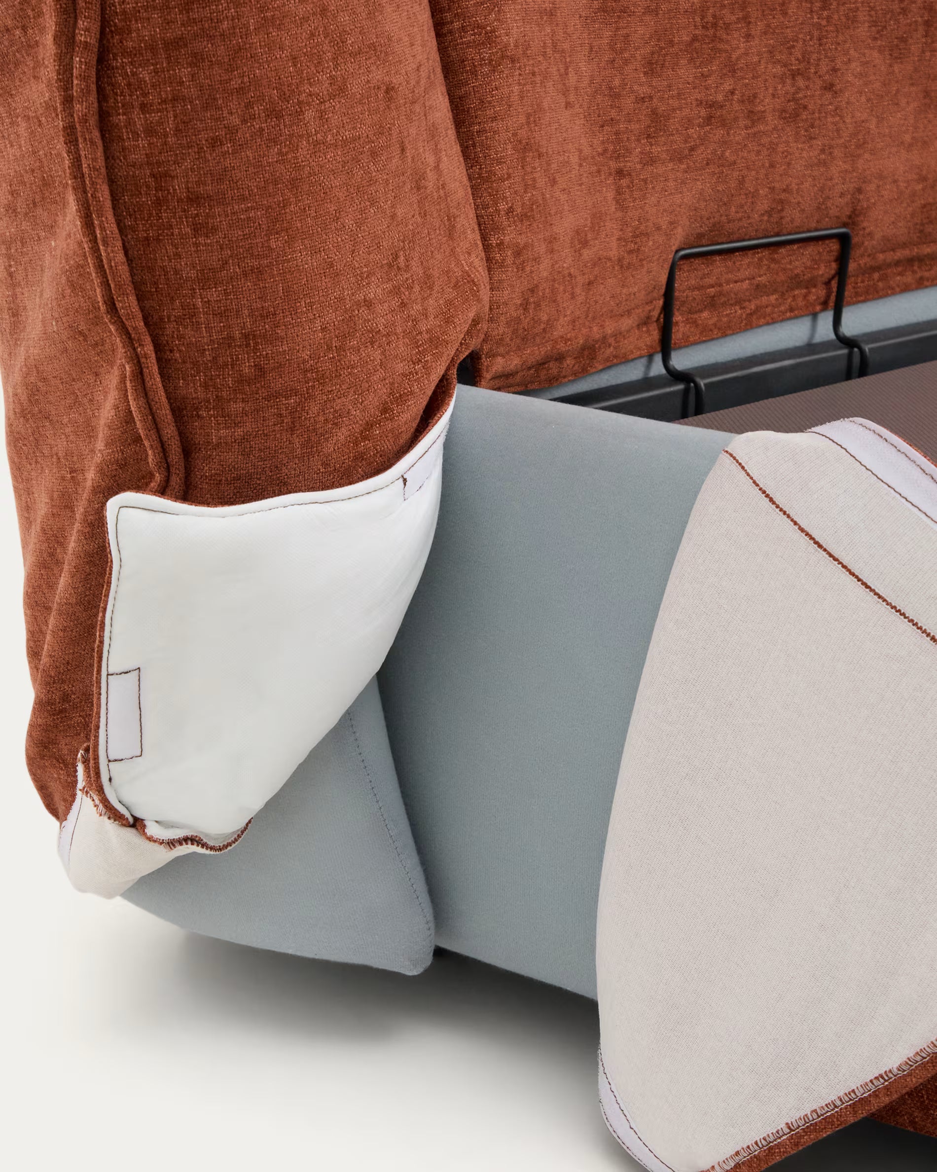 ARVIAN bed with storage for bedding, brick chenille