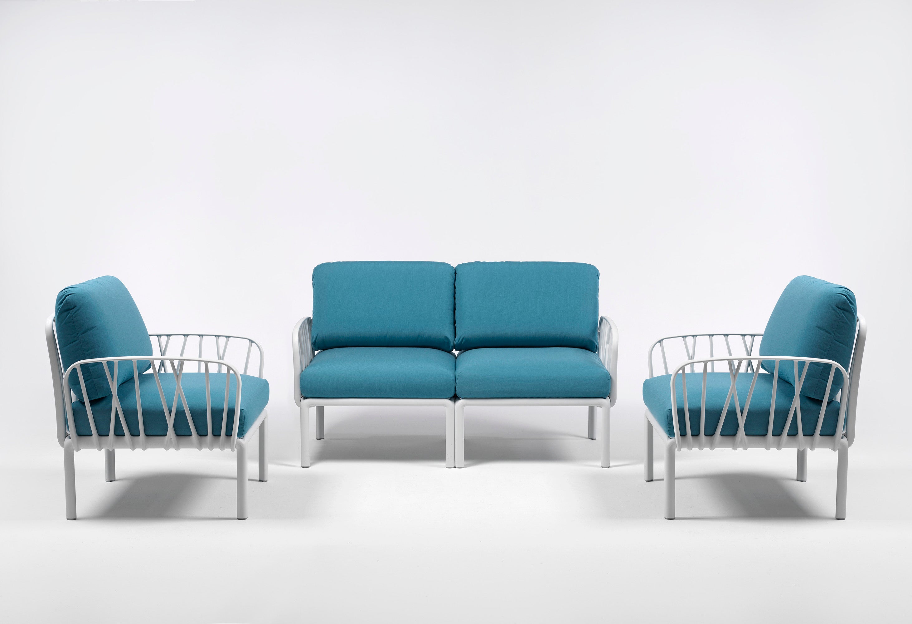 Outdoor Armchair KOMODO Gray with White Base