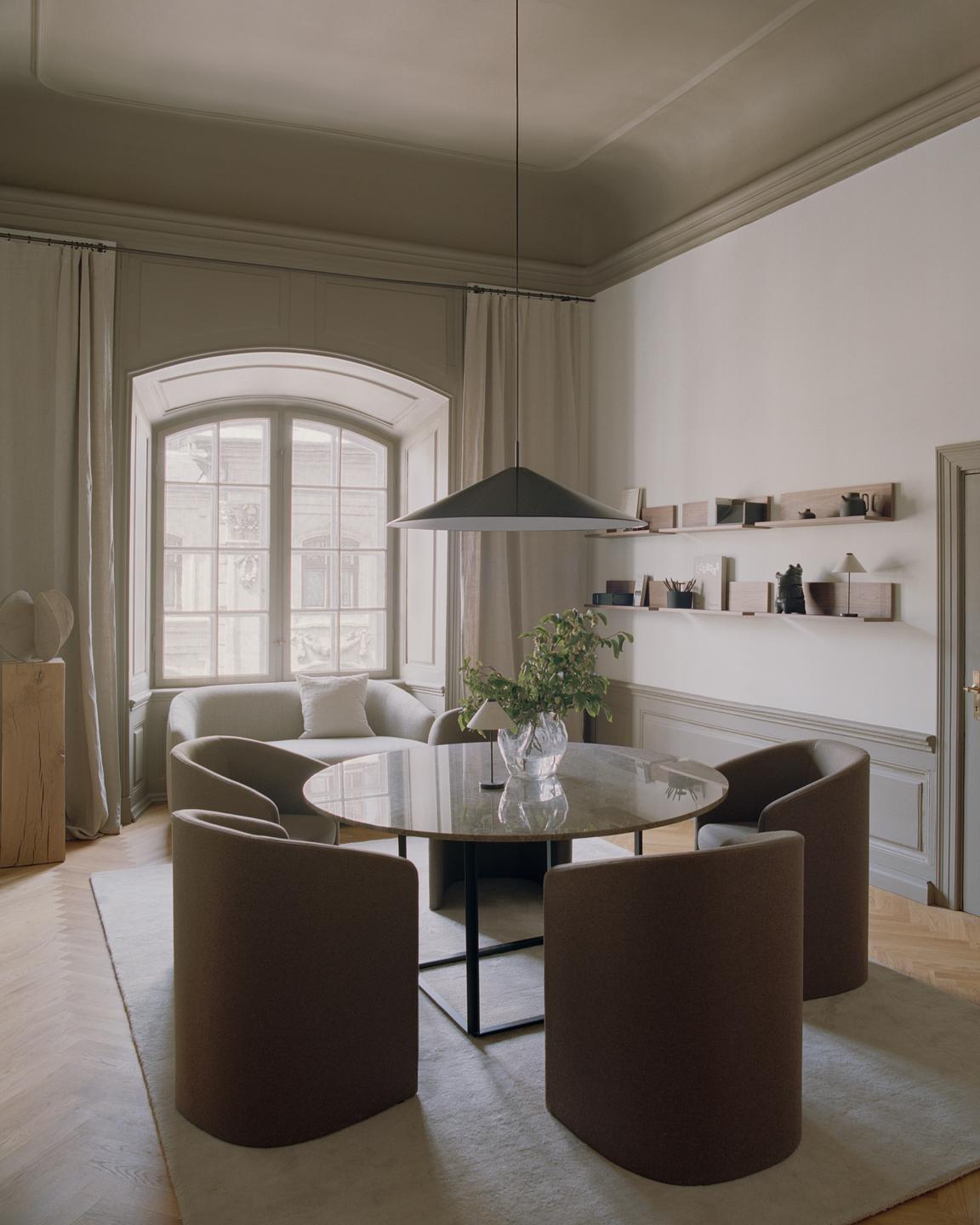 Black brolly hanging lamp