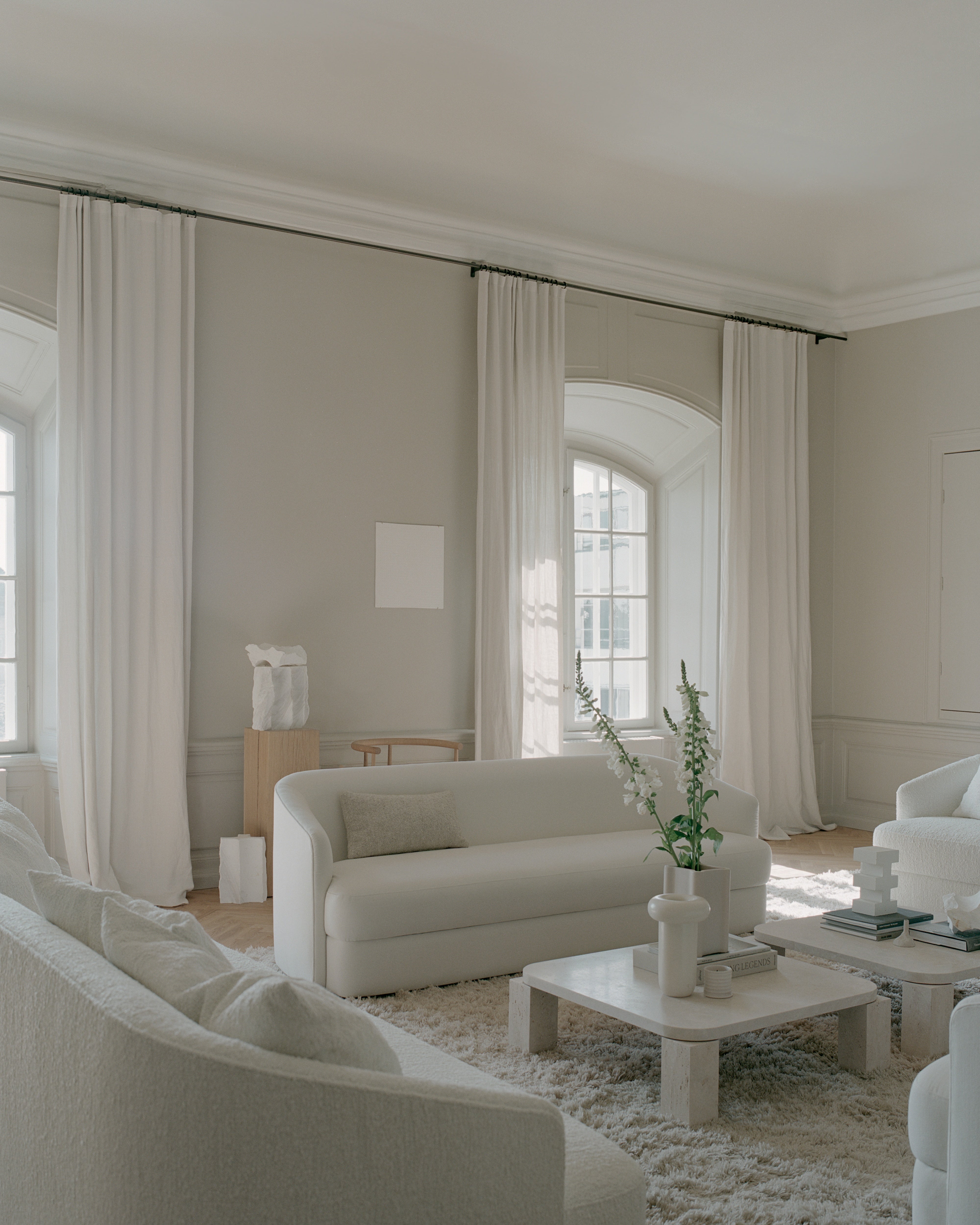 Covent Nevotex Barnum Lana 24 broken white sofa