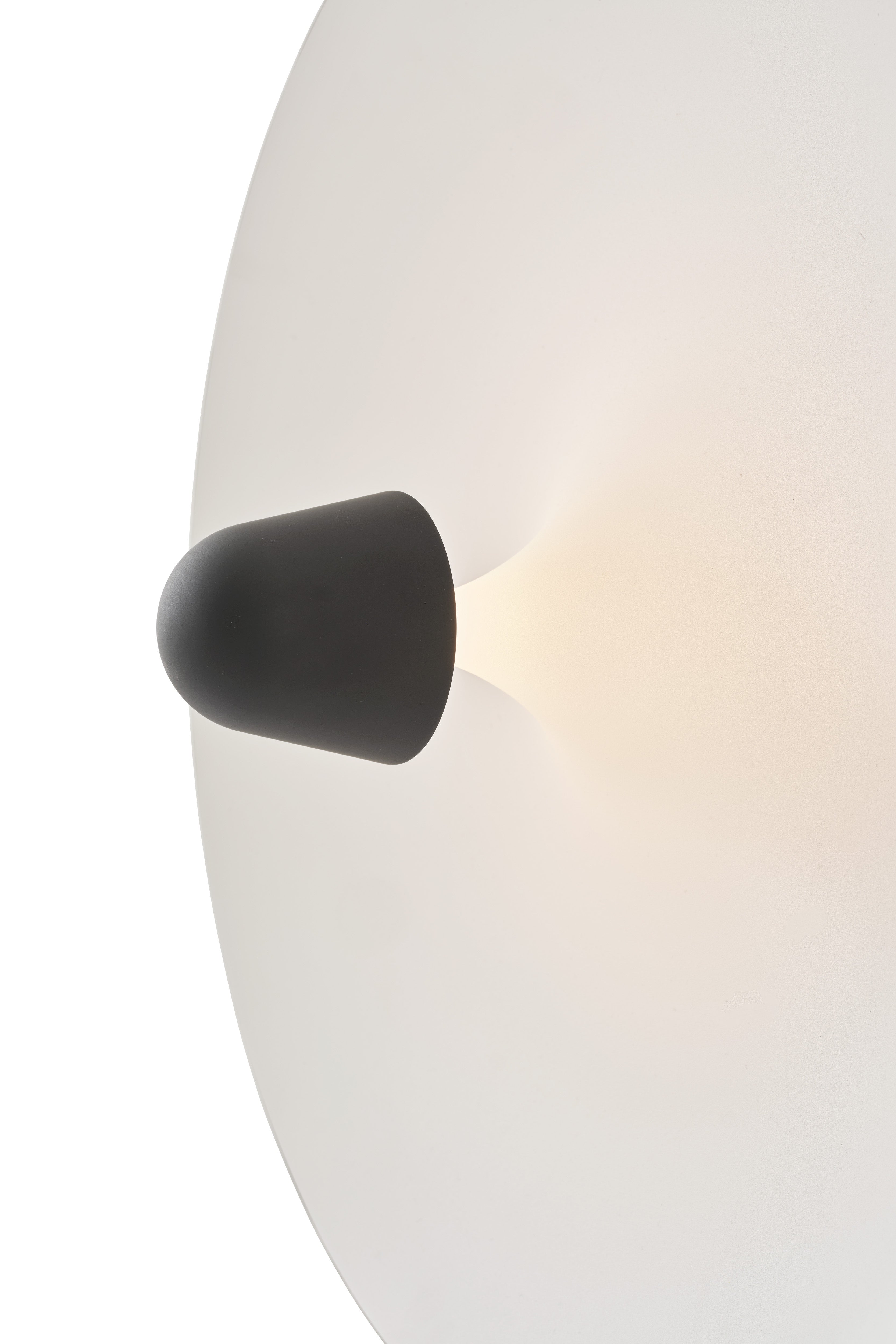 Nástěnná lampa KANTARELL černá s bílým povrchem