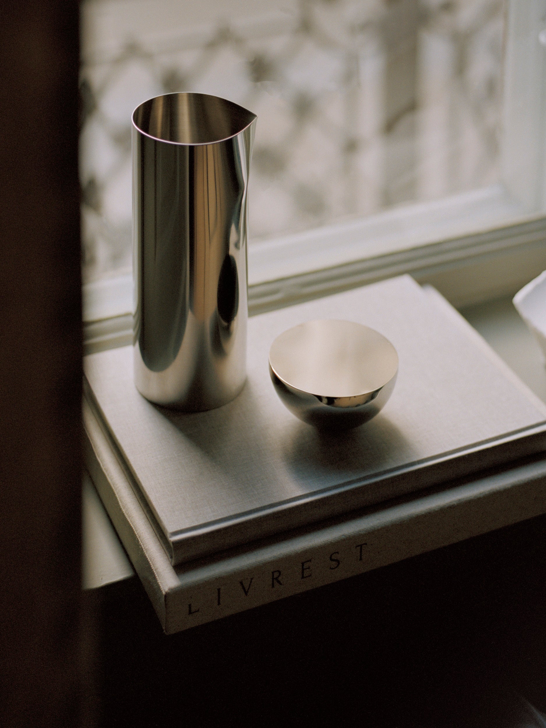 PLEAT Silver Vase