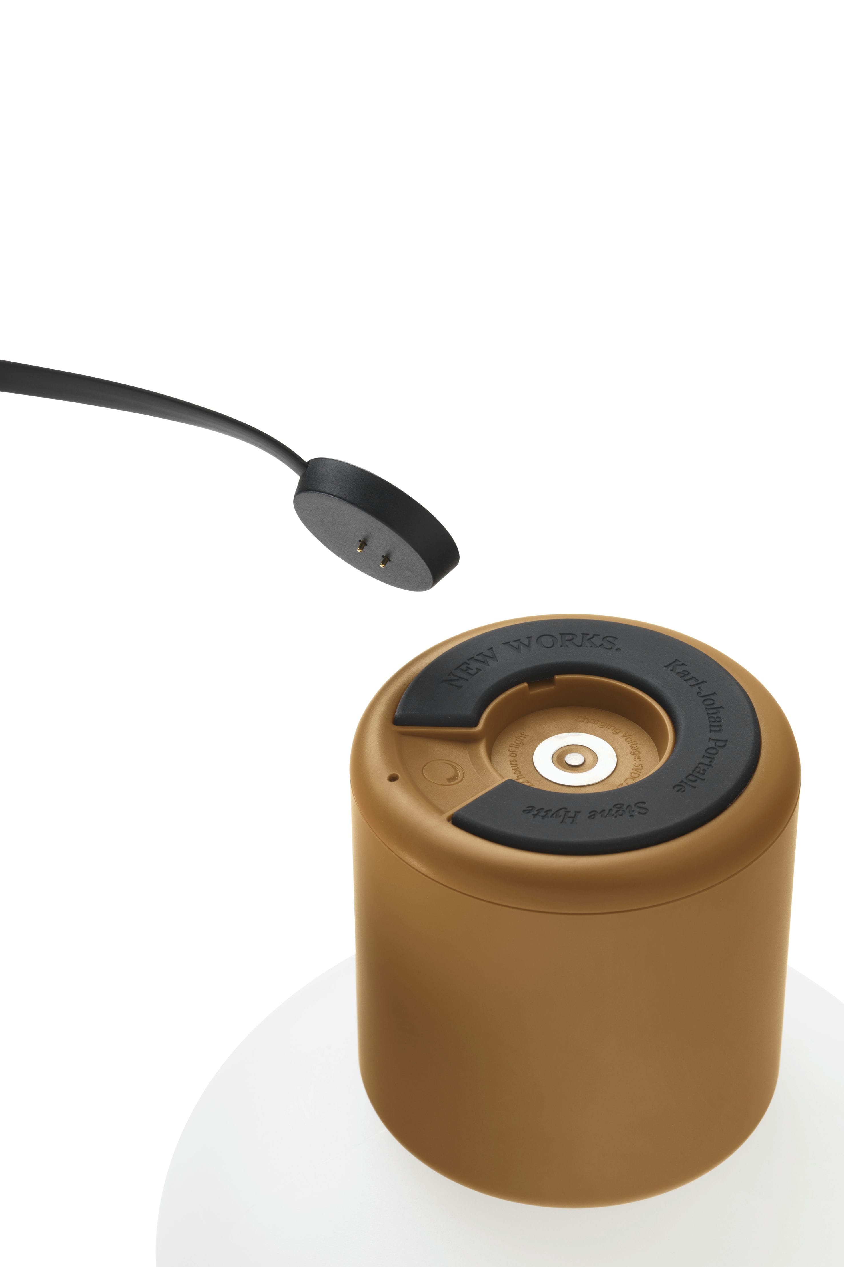 Přenosná lampa KARL-JOHAN okrová