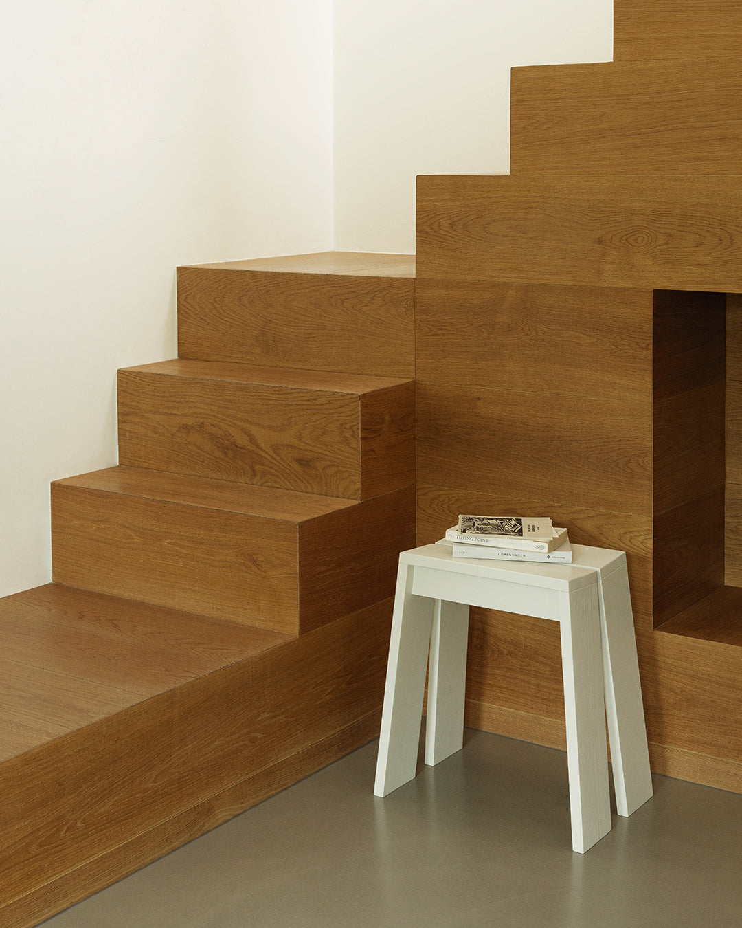 SHIDE STOOL Brown ash