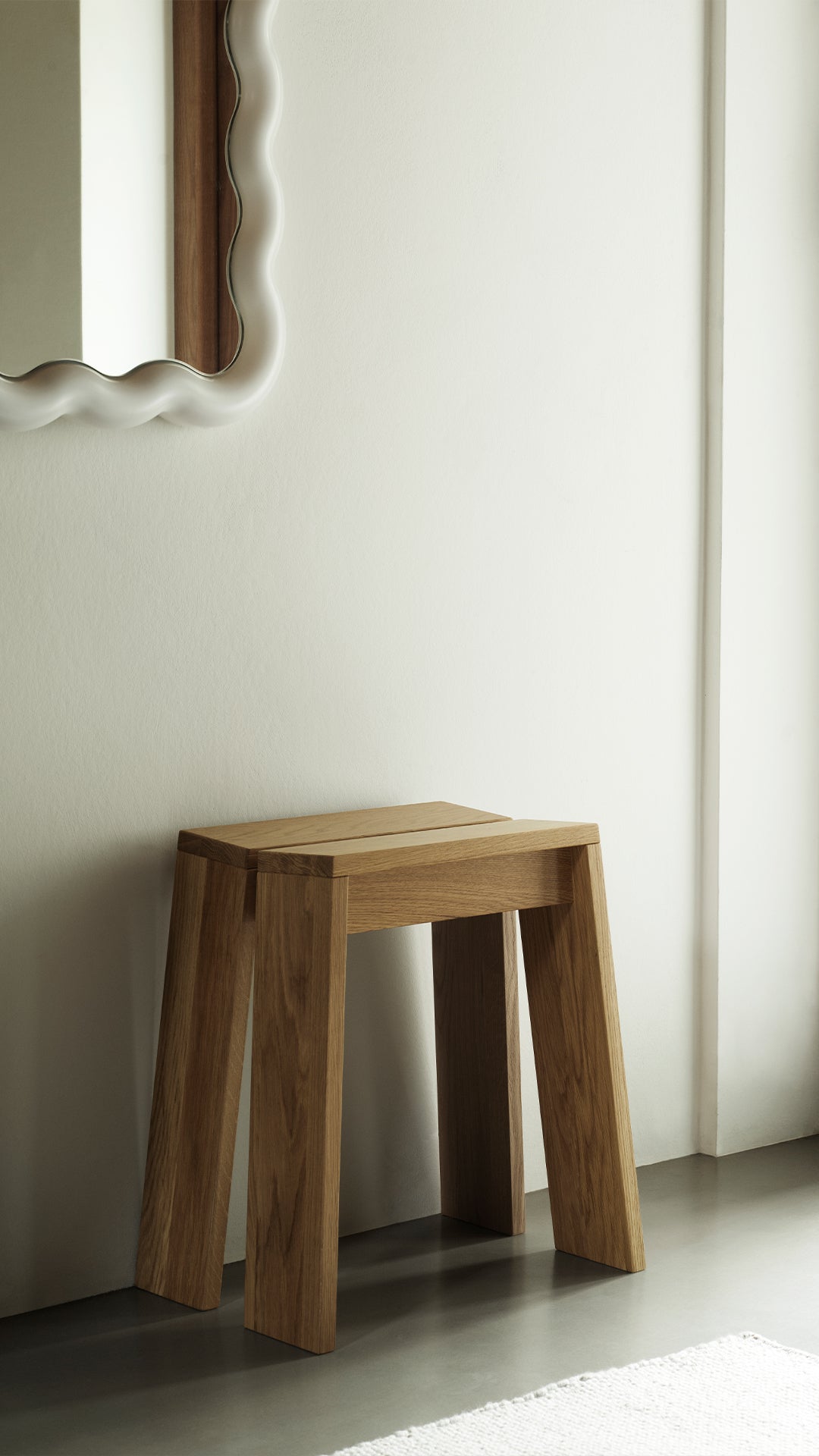 SHIDE STOOL Brown ash