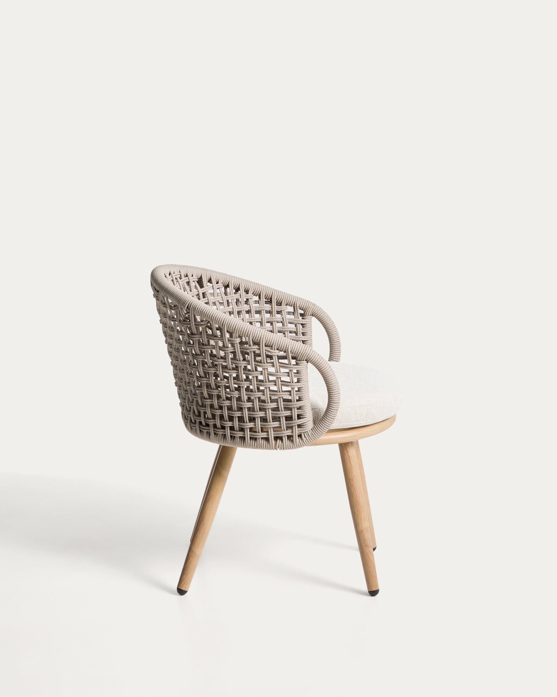 LIDARIO taupe garden chair