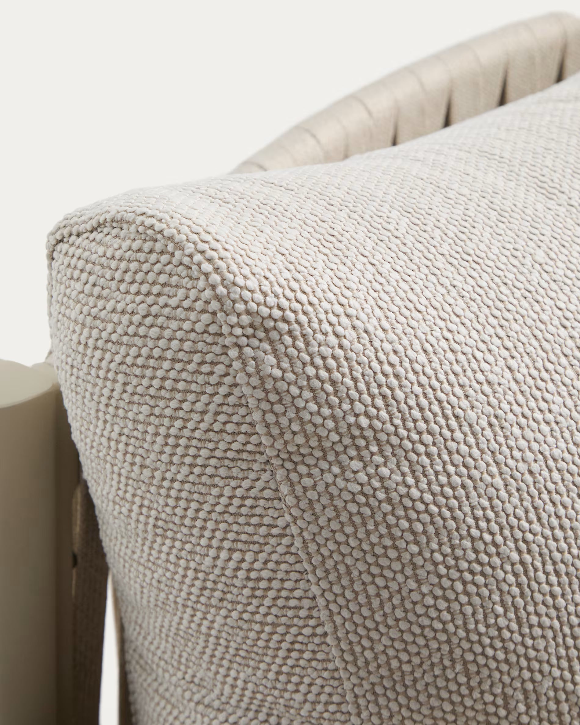 ALERIA Beige Garden Set with Light Base
