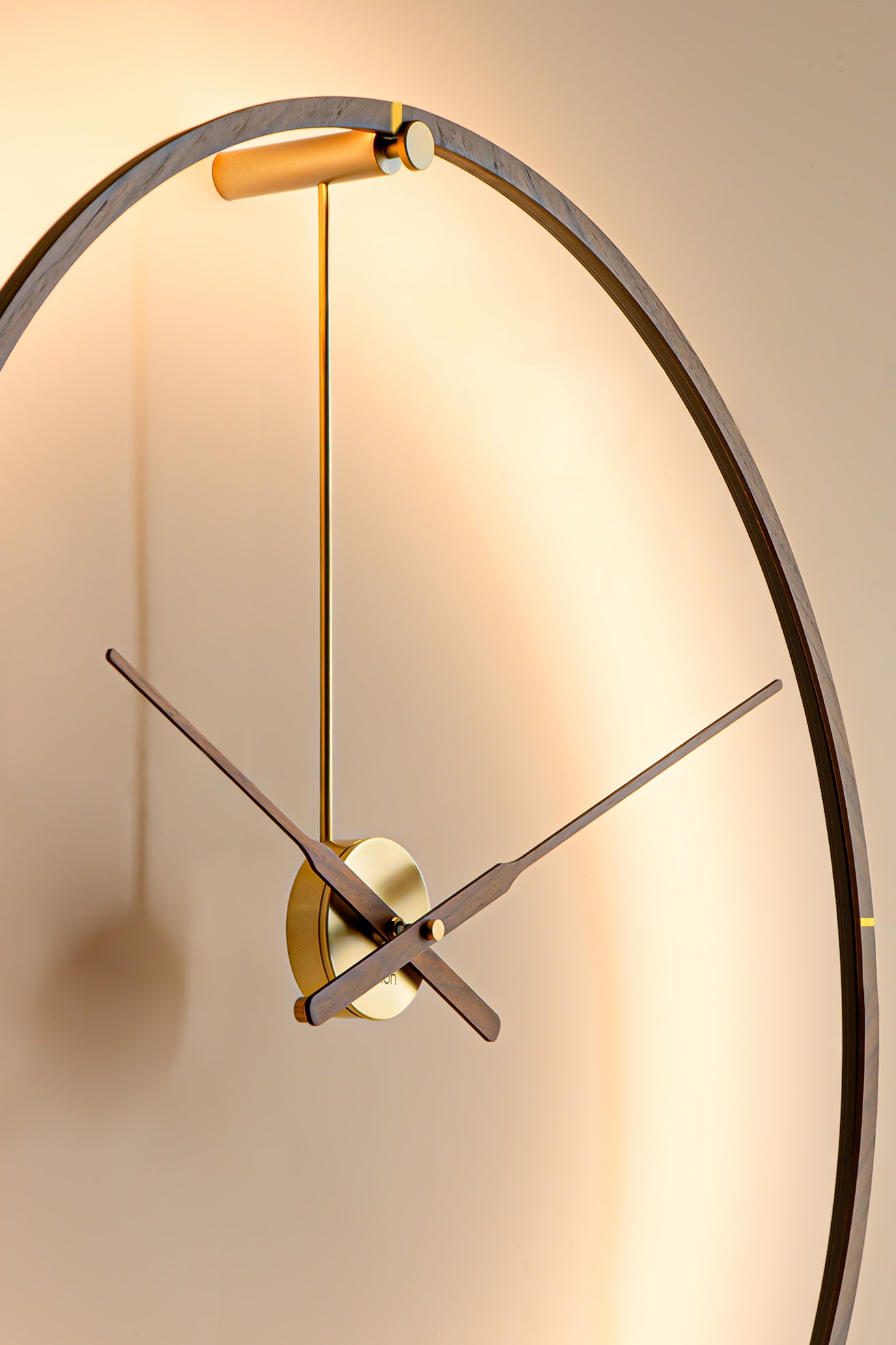 Illuminated Clock OMBRA PREMIUM Walnut Wood with Gold