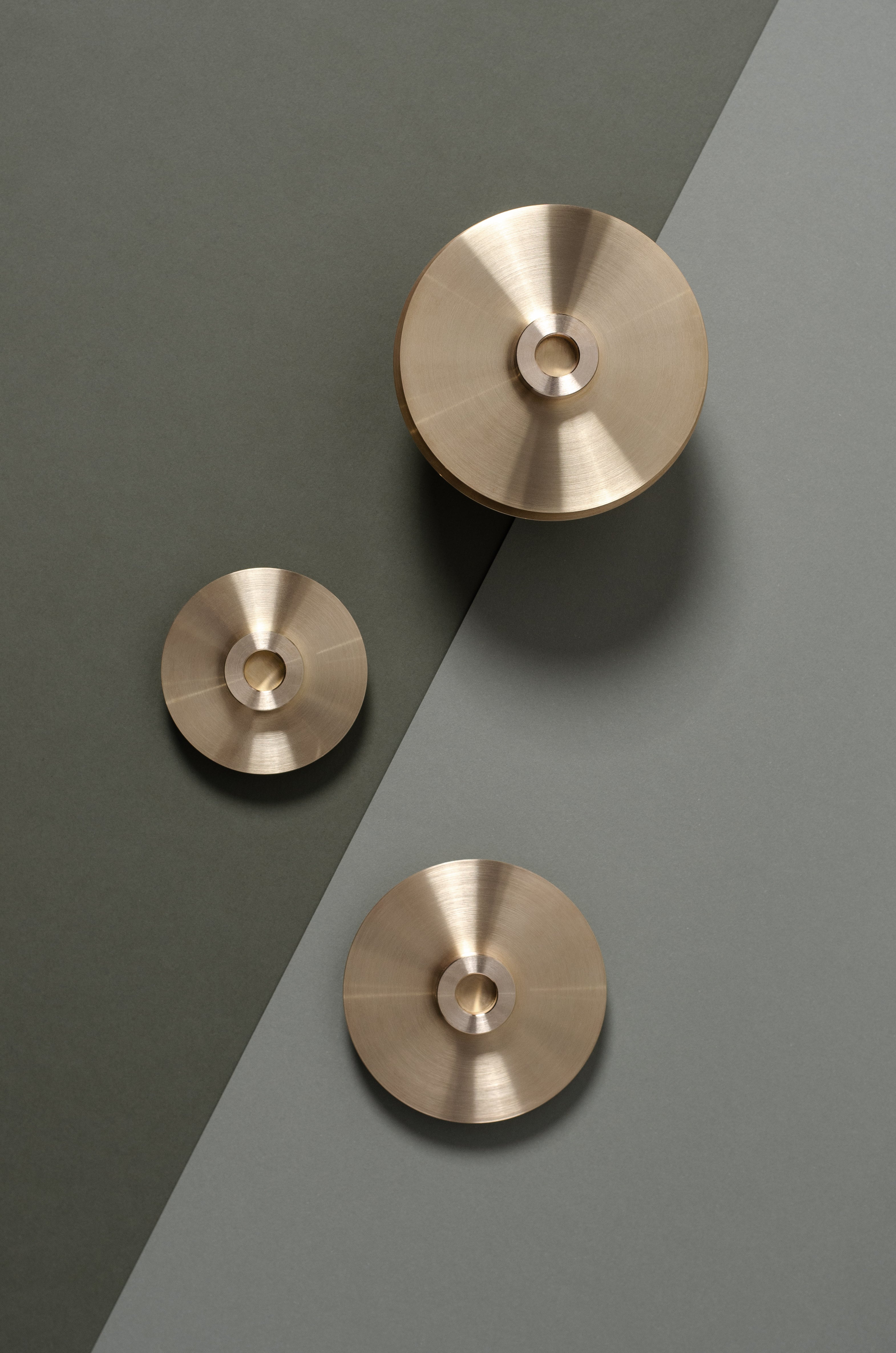 Sada svícnů ORB mosaz