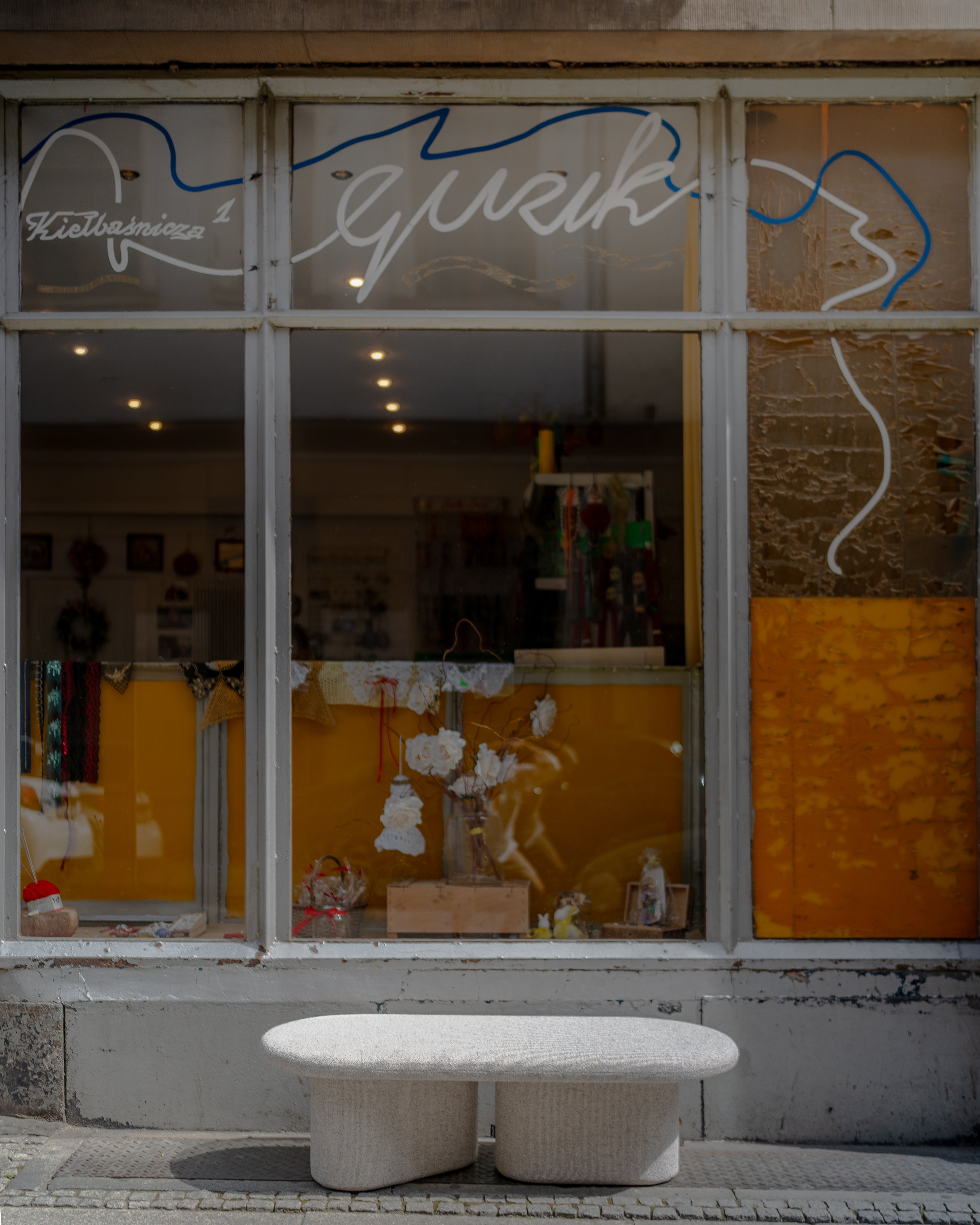 Lavička OVO béžová