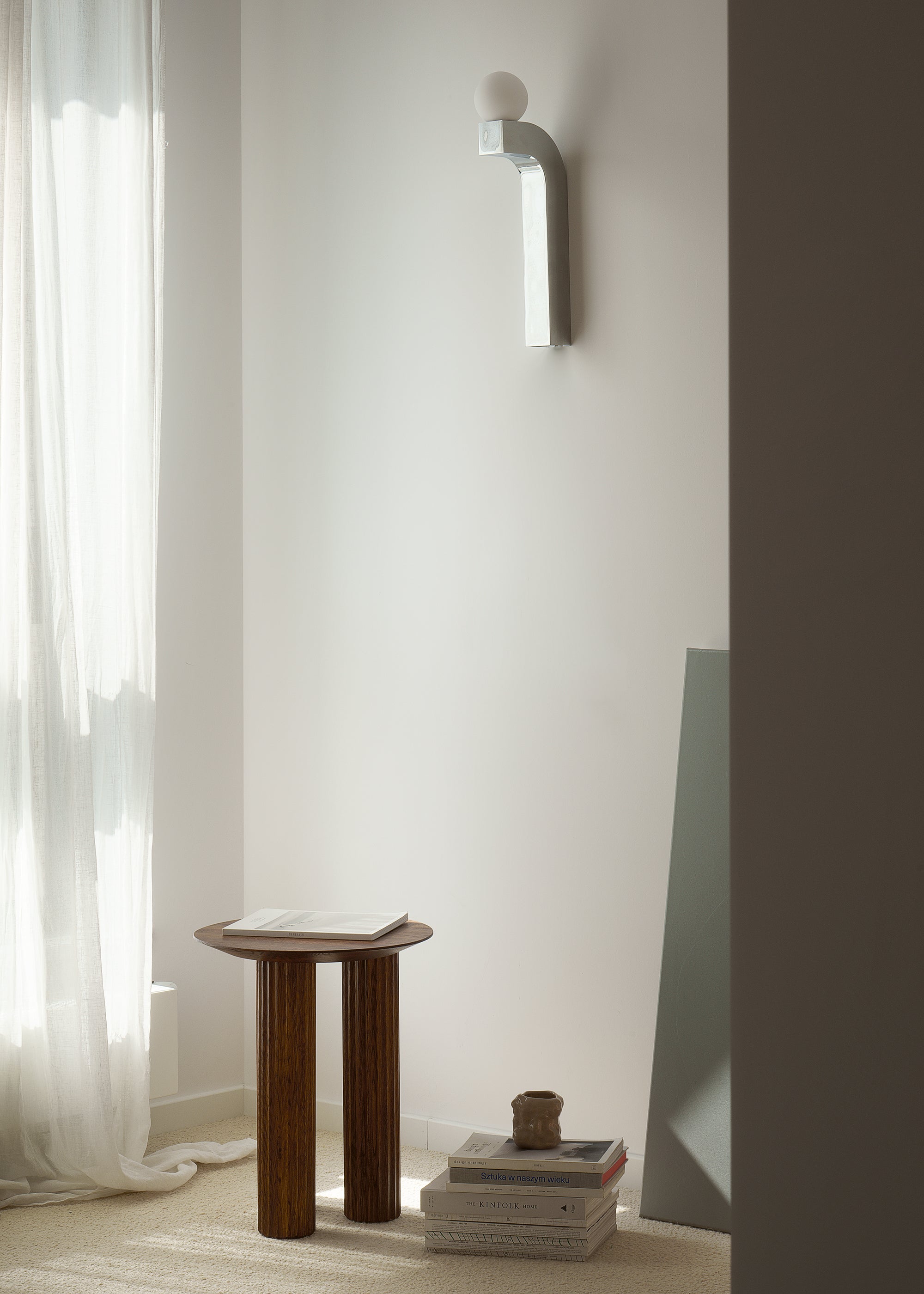 PALLIA chrome wall lamp