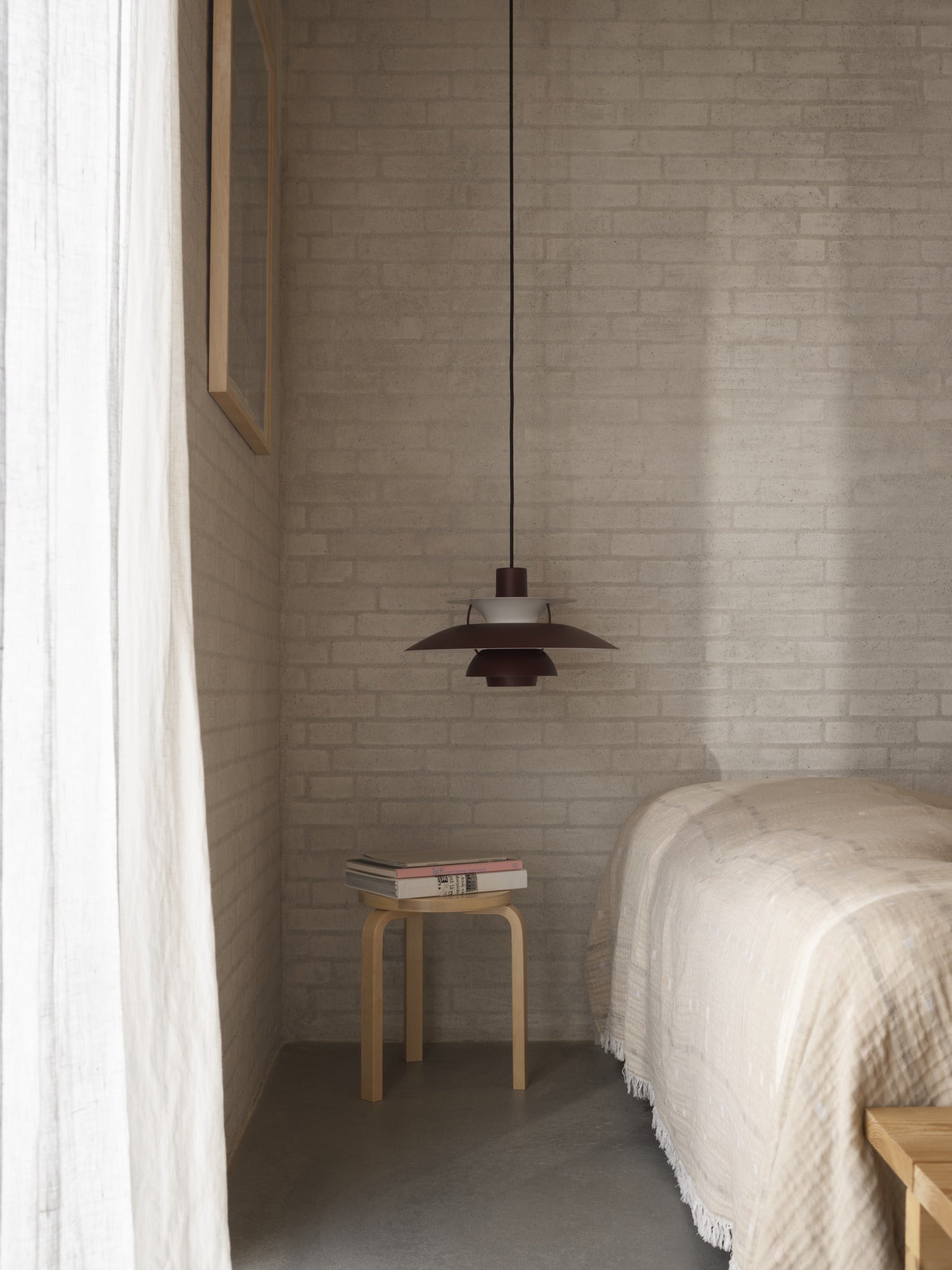 PH 5 Pendant Lamp Monochromatic Burgundy