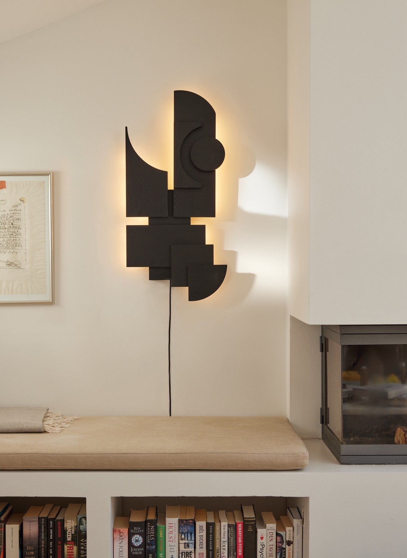 Nástěnné svítidlo TOTEM DECO černé