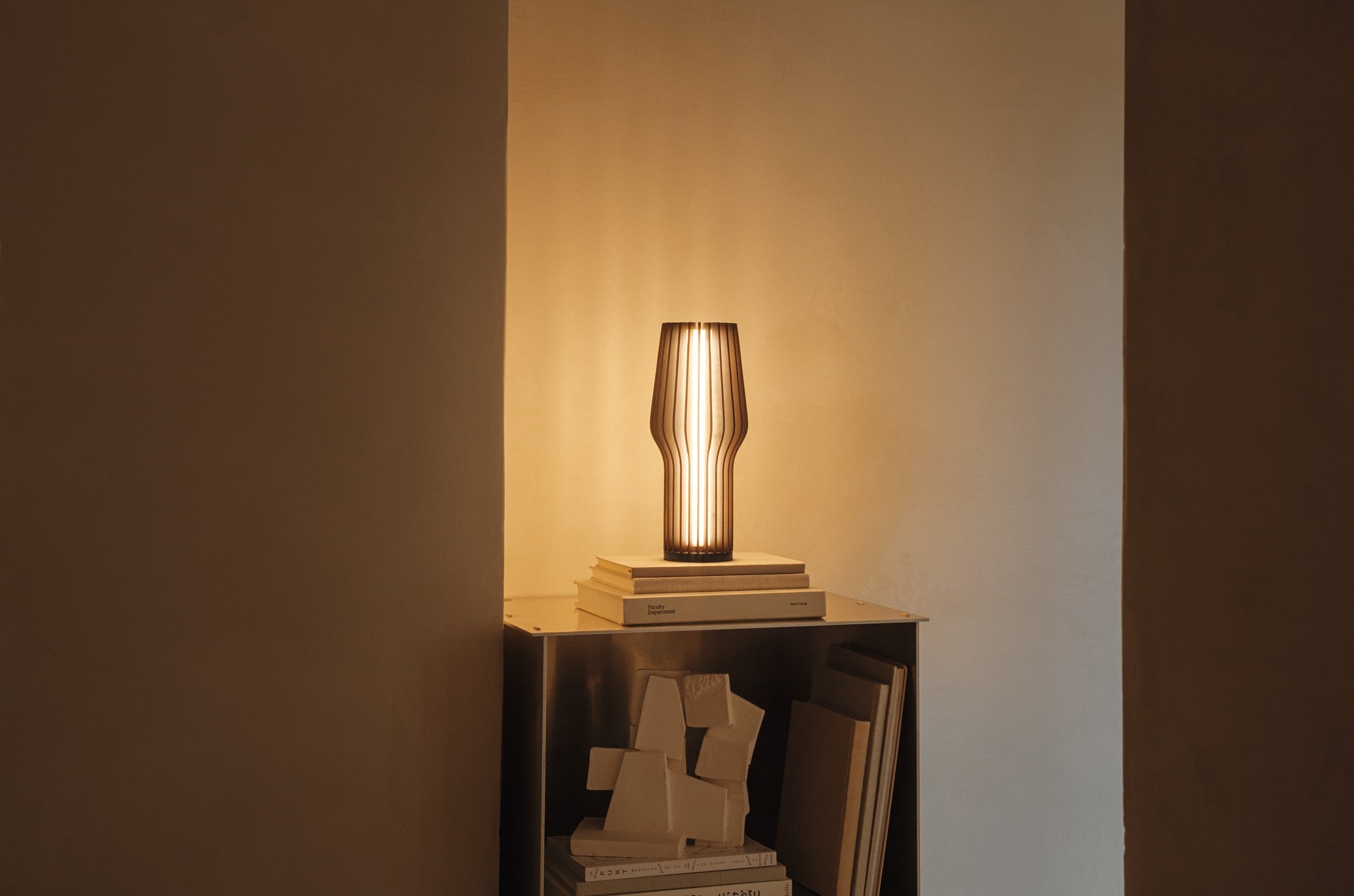 Přenosná lampa RADIANT černá