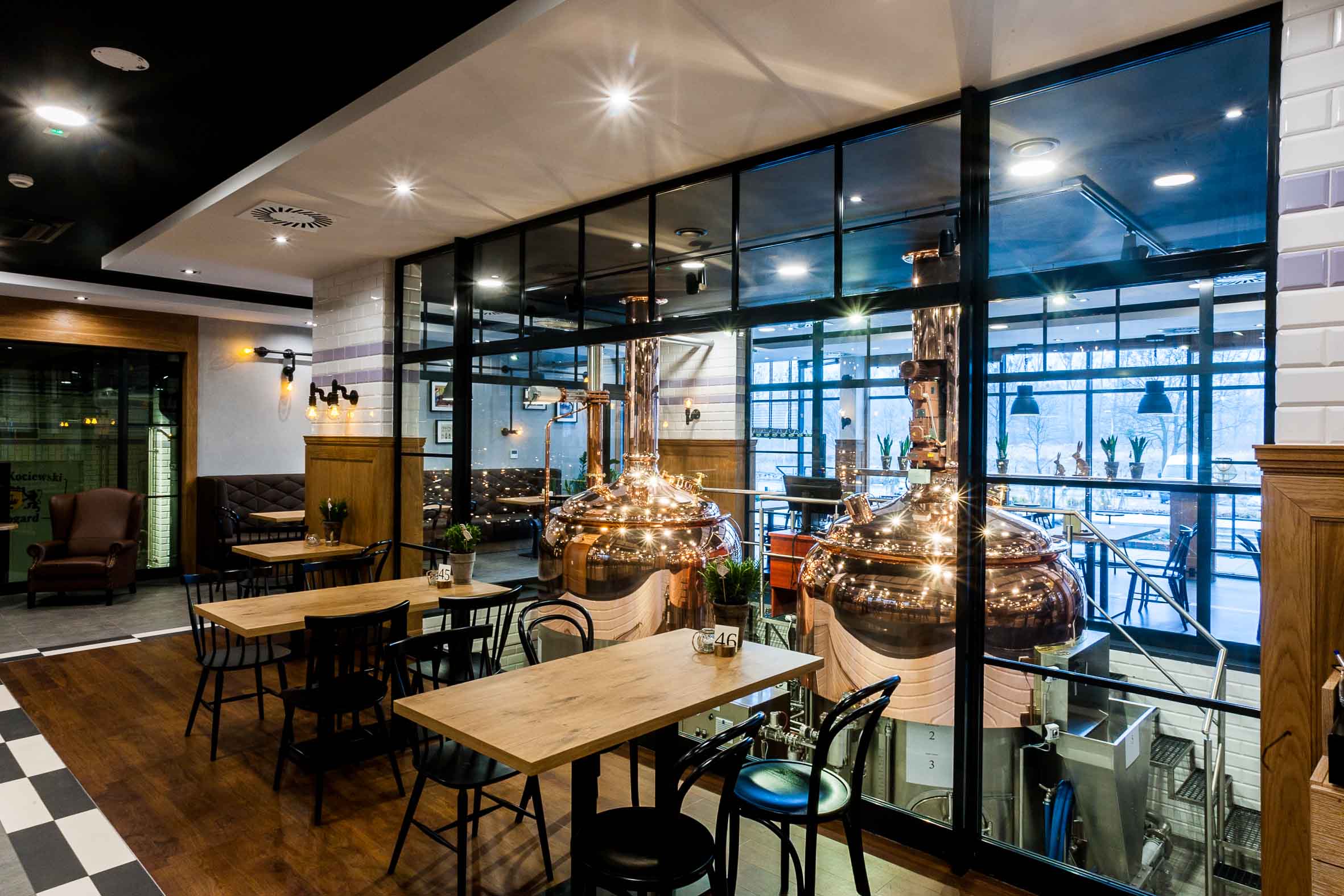 Židle A-1880 bukové dřevo