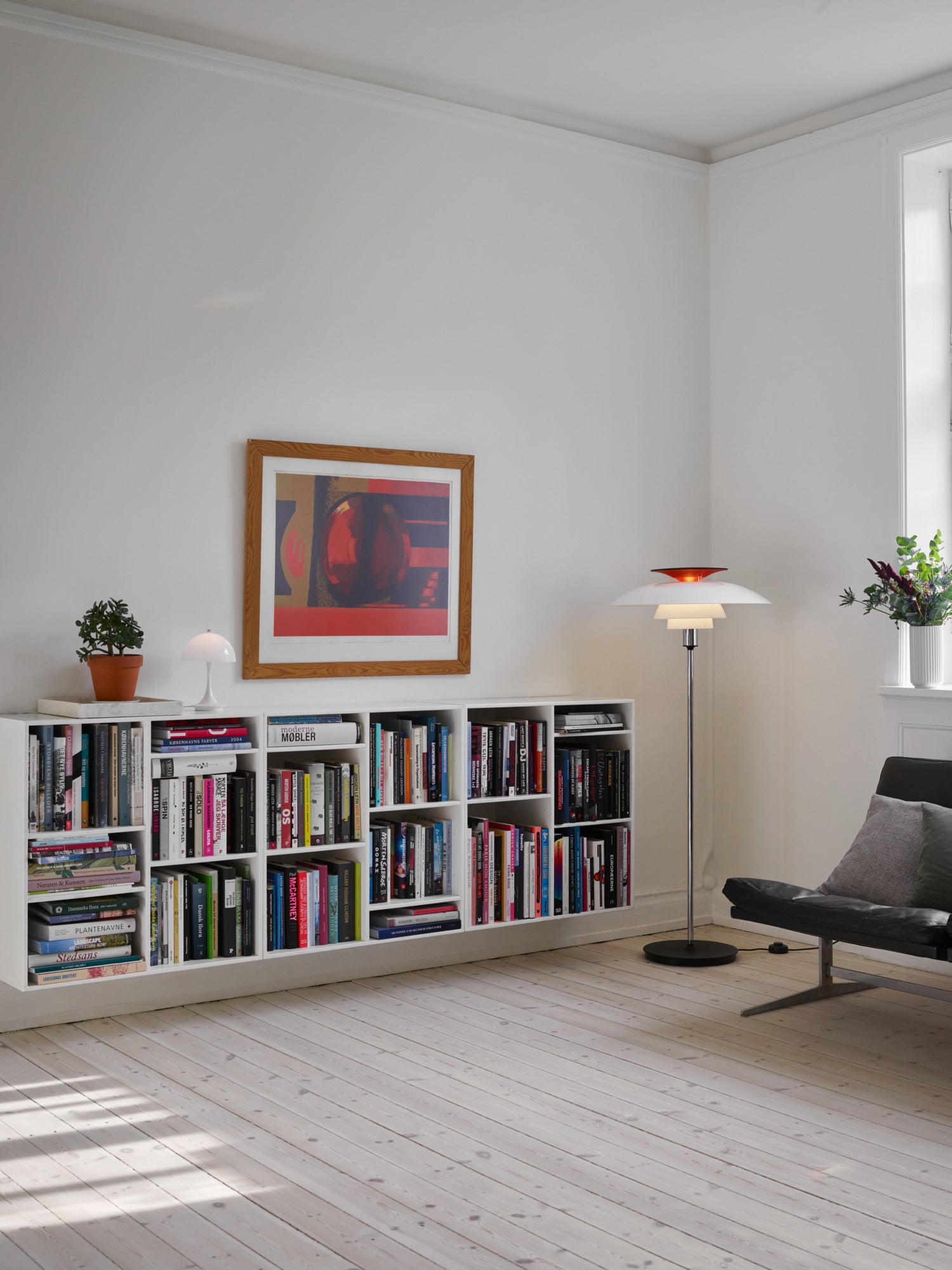 PH 80 white floor lamp with chrome base