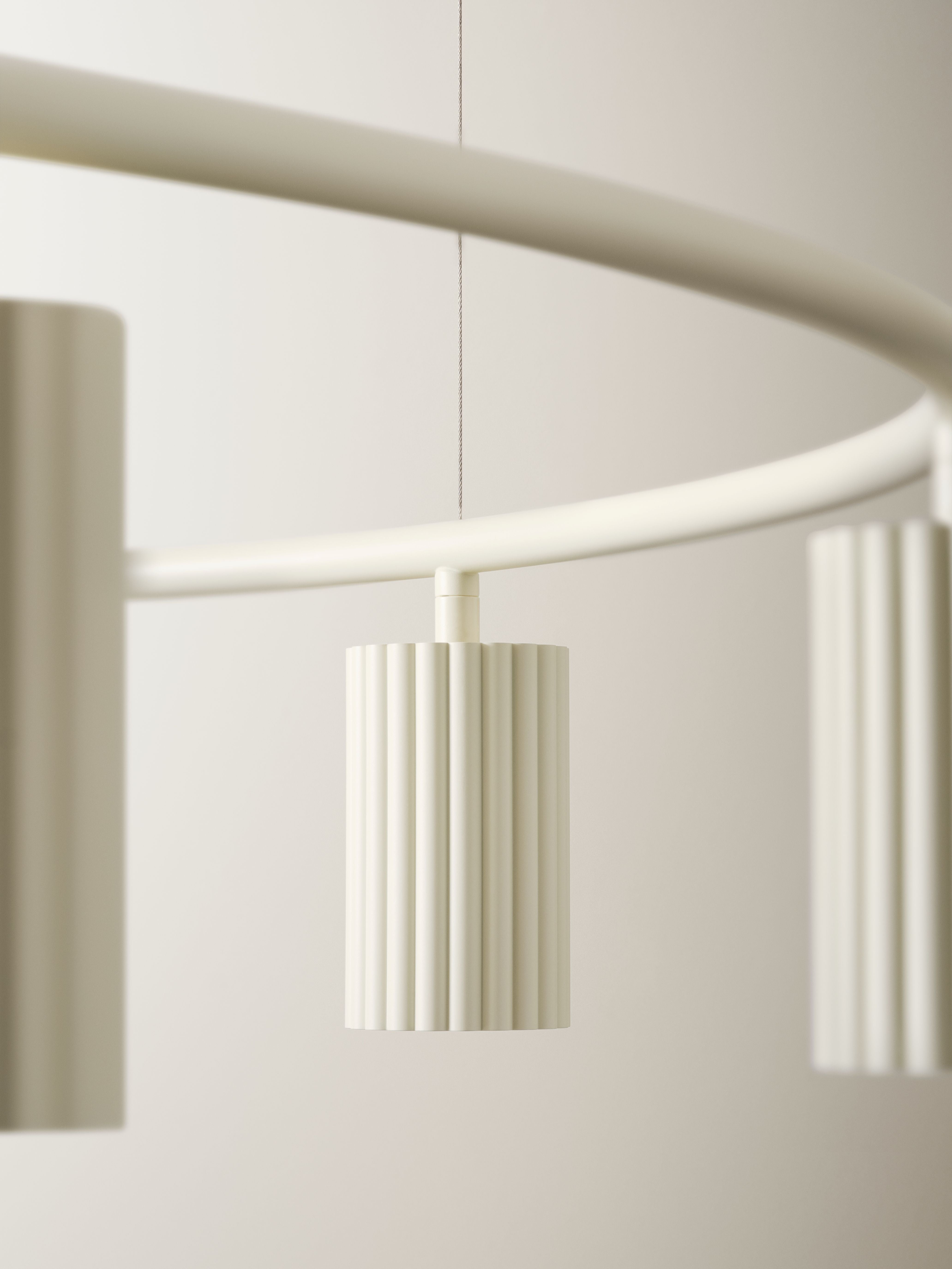 Závěsné svítidlo DONNA CIRCLE bílé