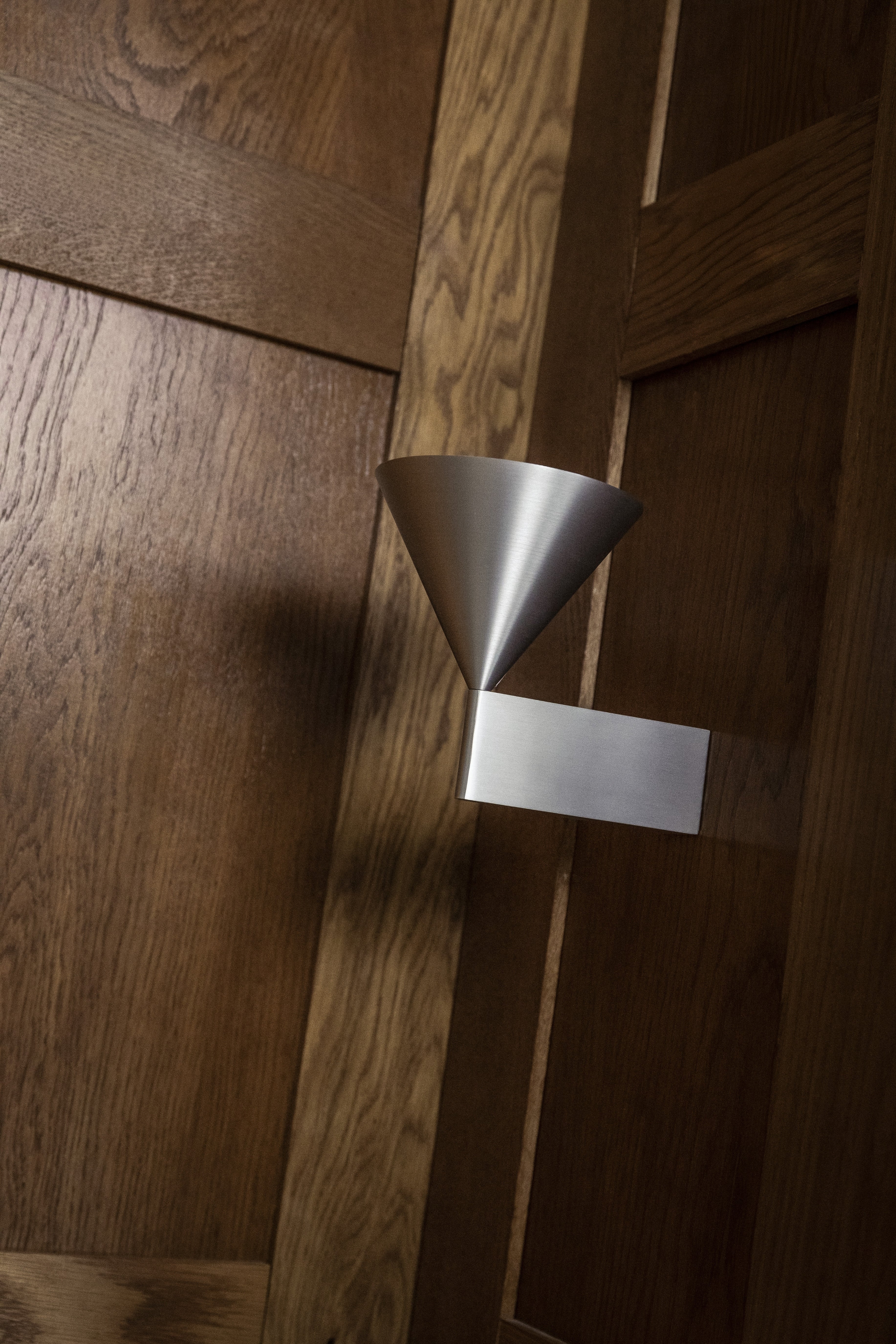 Nástěnná lampa APOLLO stříbrná